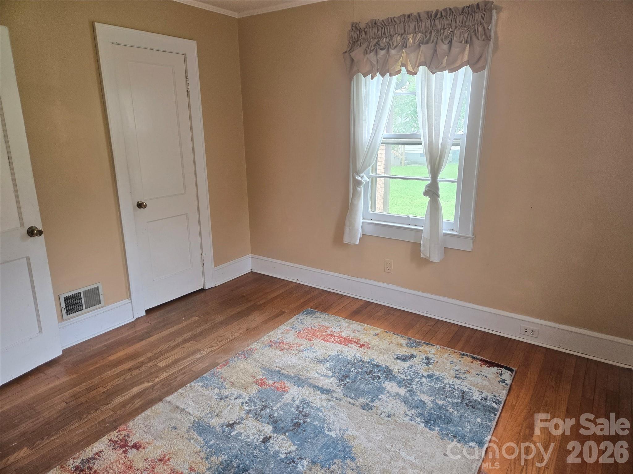 305 Oakland Avenue Avenue — Morganton