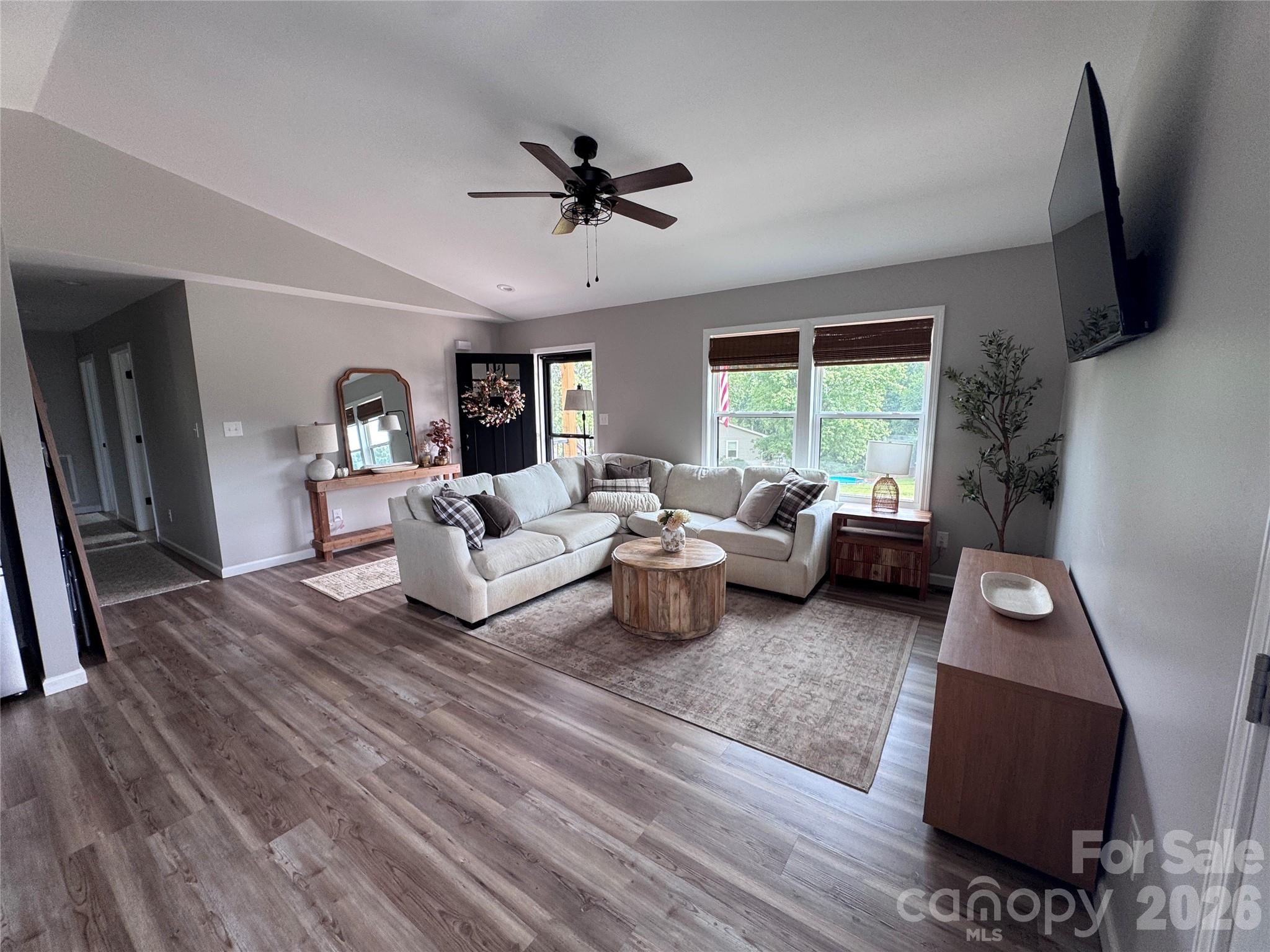 3535 High West Drive — Lenoir