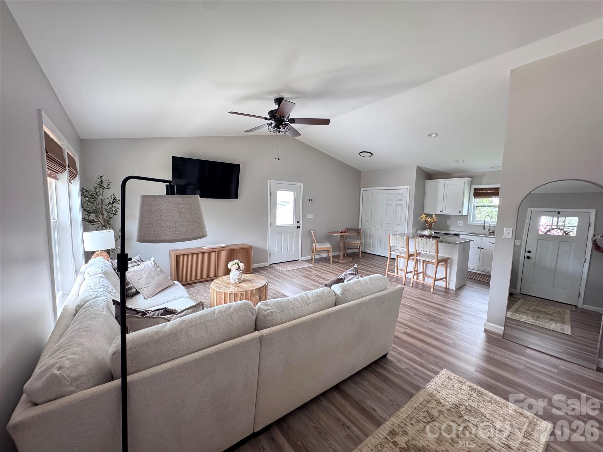 3535 High West Drive — Lenoir