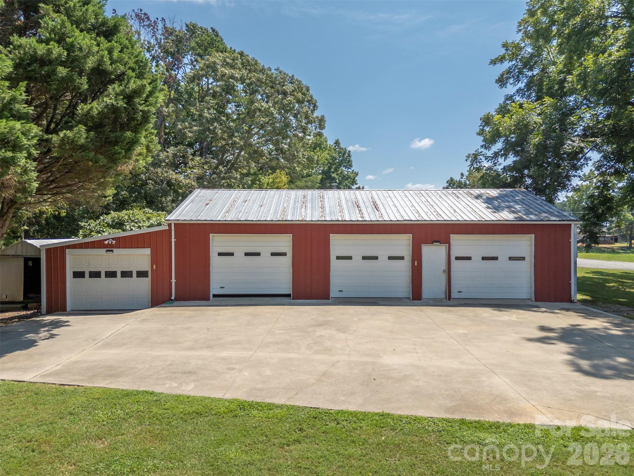 1360 Harris Holly Springs Road — Rutherfordton