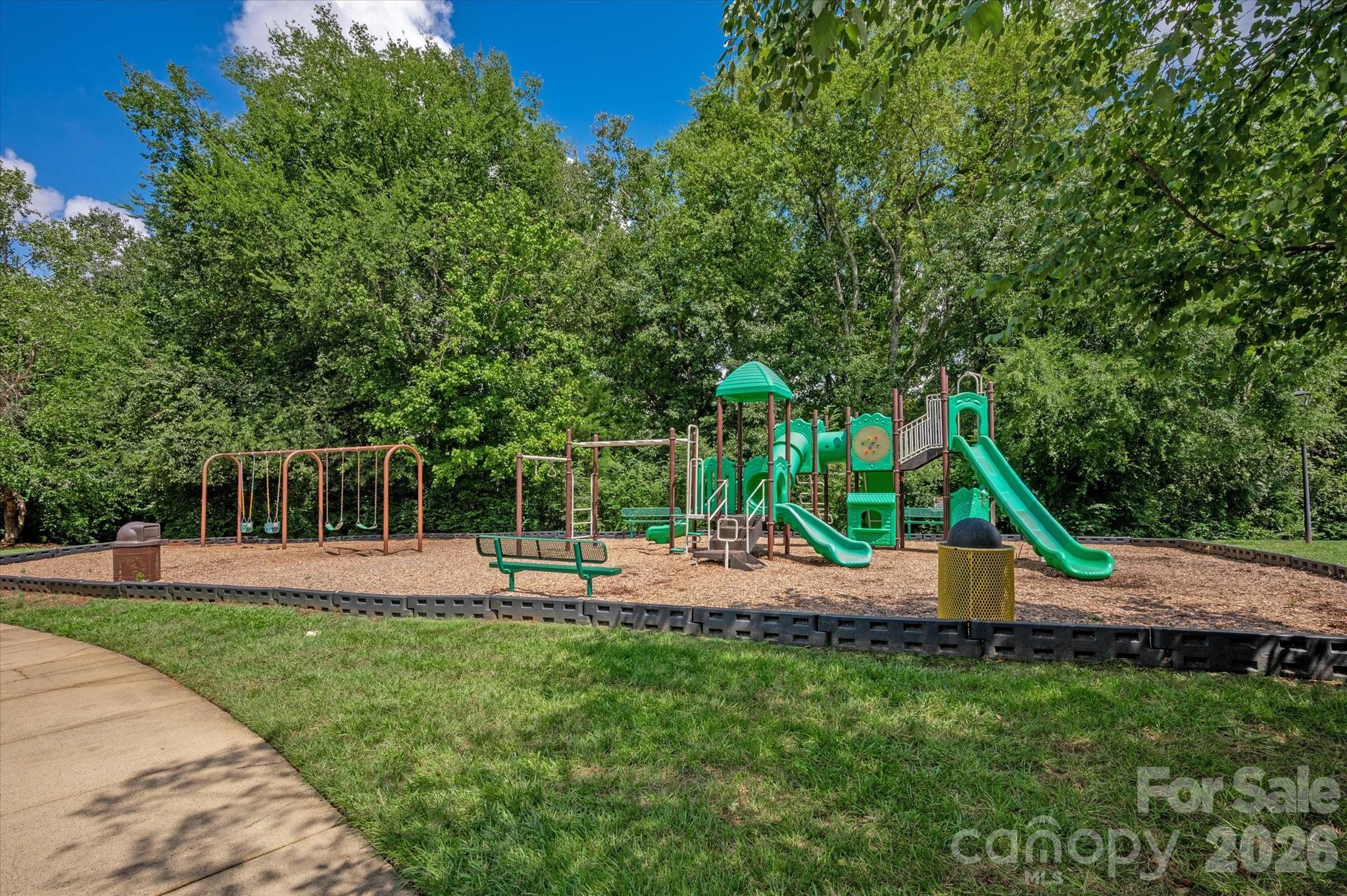9407 Thatcher Hall Court — Charlotte