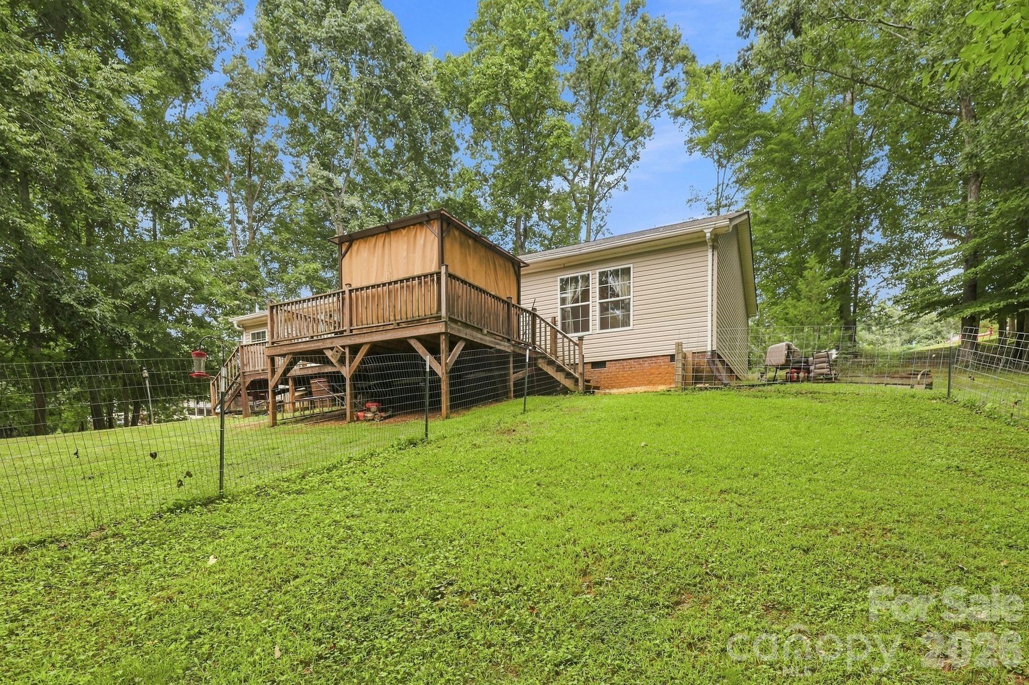 175 Riverfield Drive — Statesville