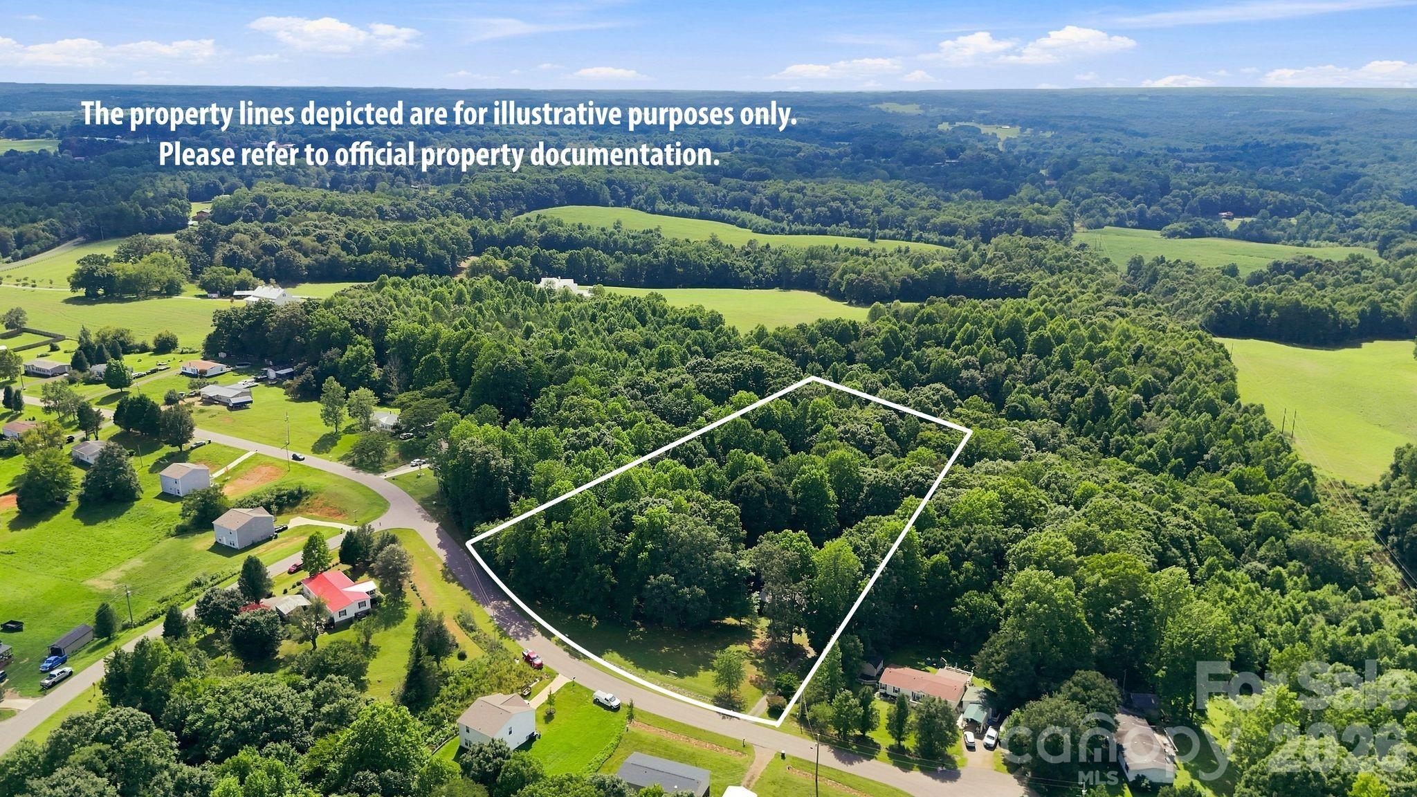 175 Riverfield Drive — Statesville