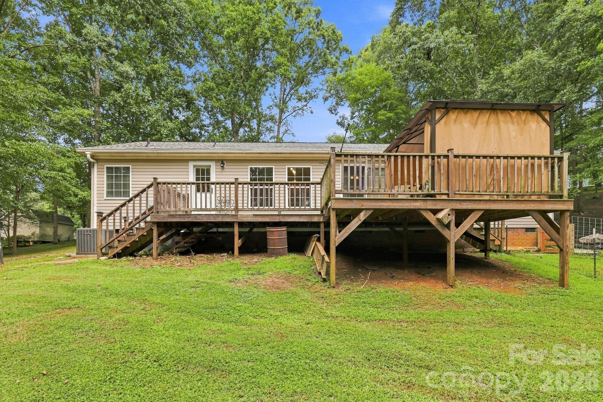 175 Riverfield Drive — Statesville
