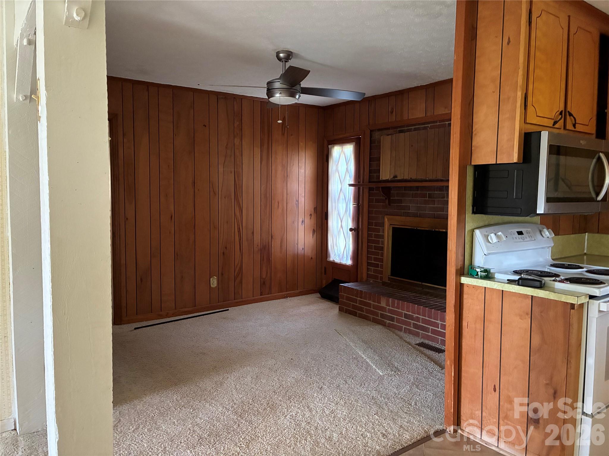 6102 Len Drive — Shelby