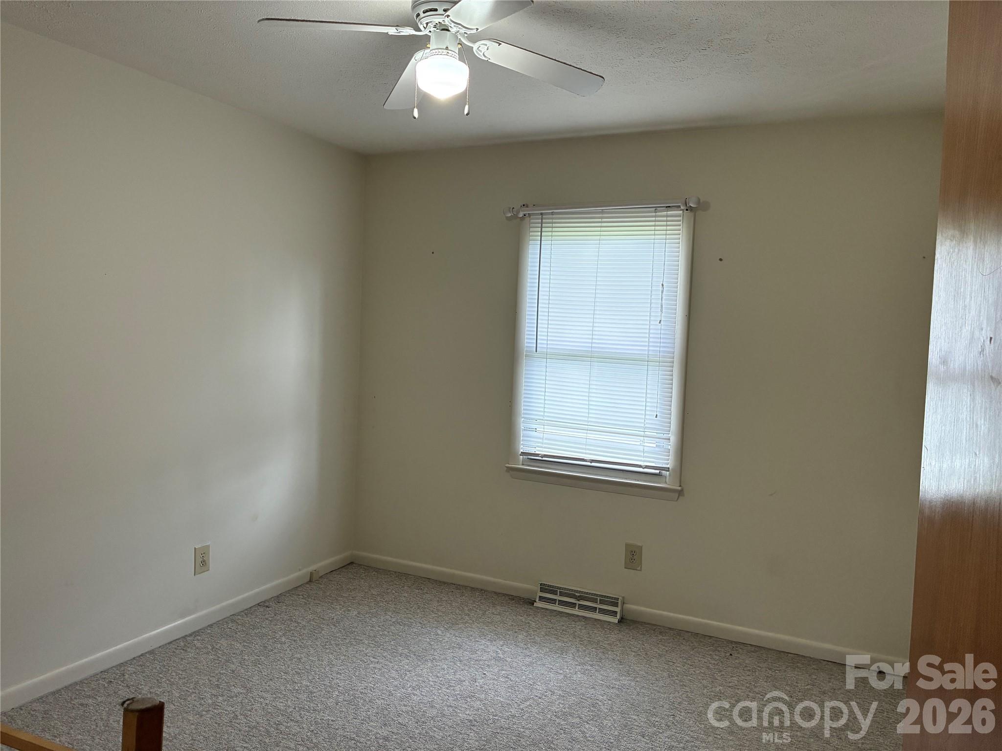 6102 Len Drive — Shelby