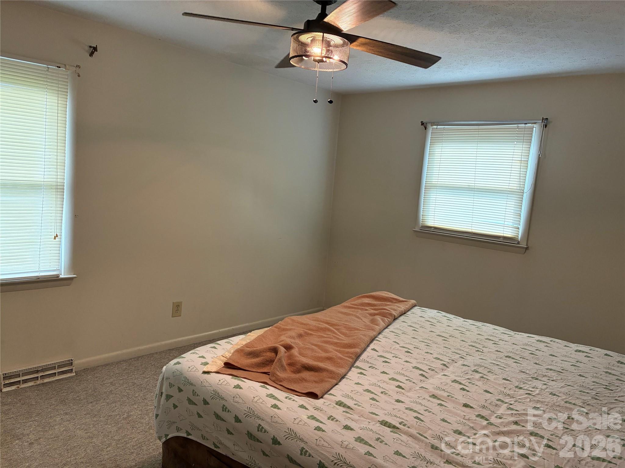6102 Len Drive — Shelby