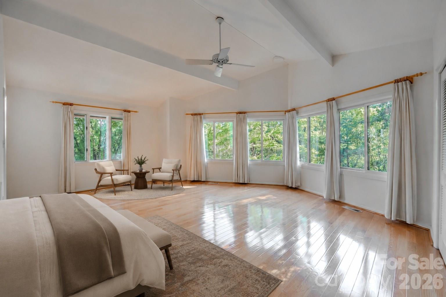 1225 Hogback Mountain Road — Tryon