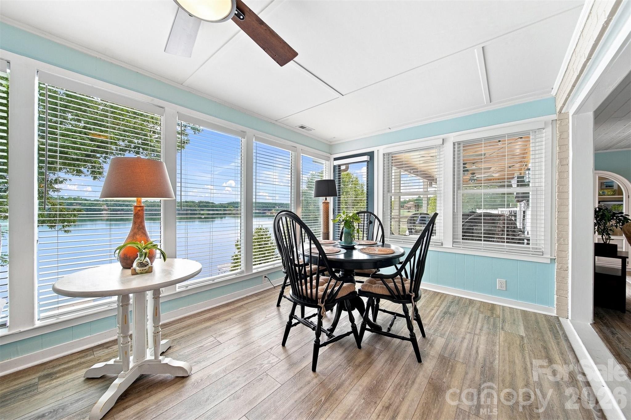 220 Lakeshore Lane — Taylorsville