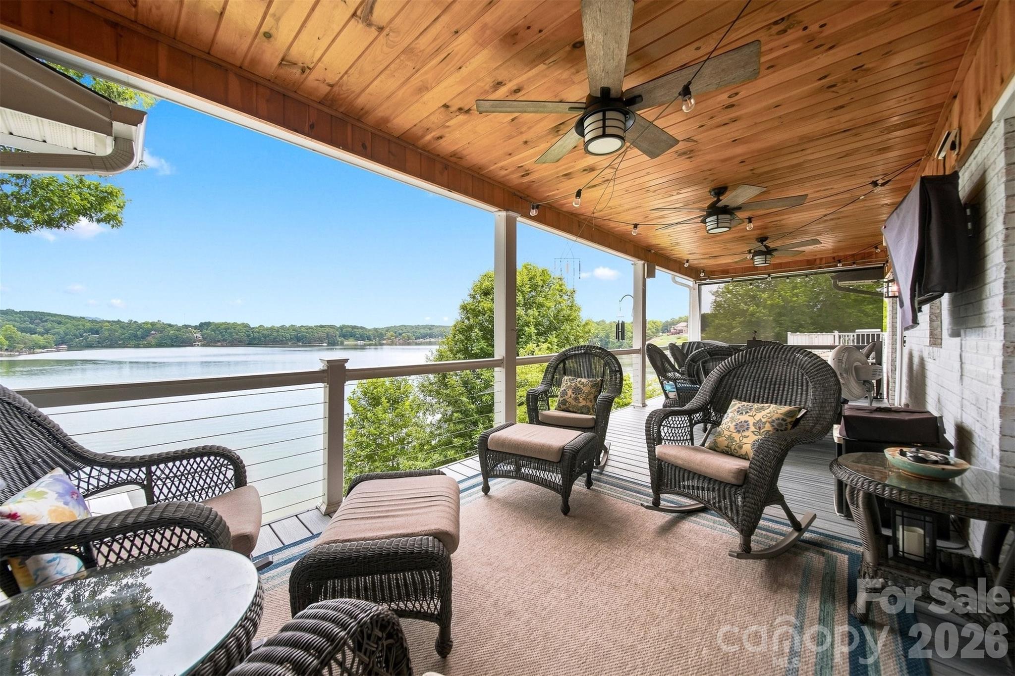 220 Lakeshore Lane — Taylorsville