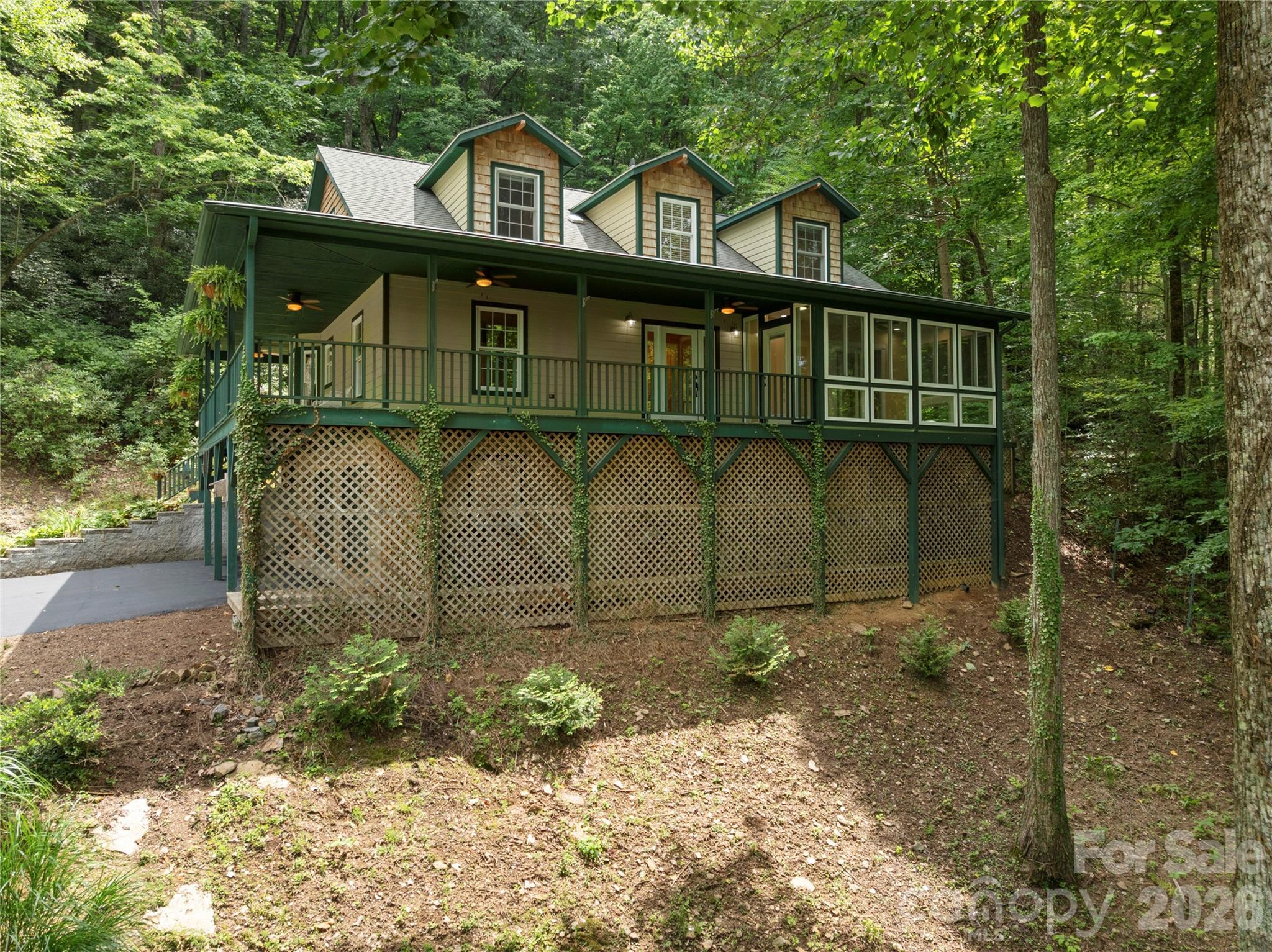 236 Holland Drive — Black Mountain