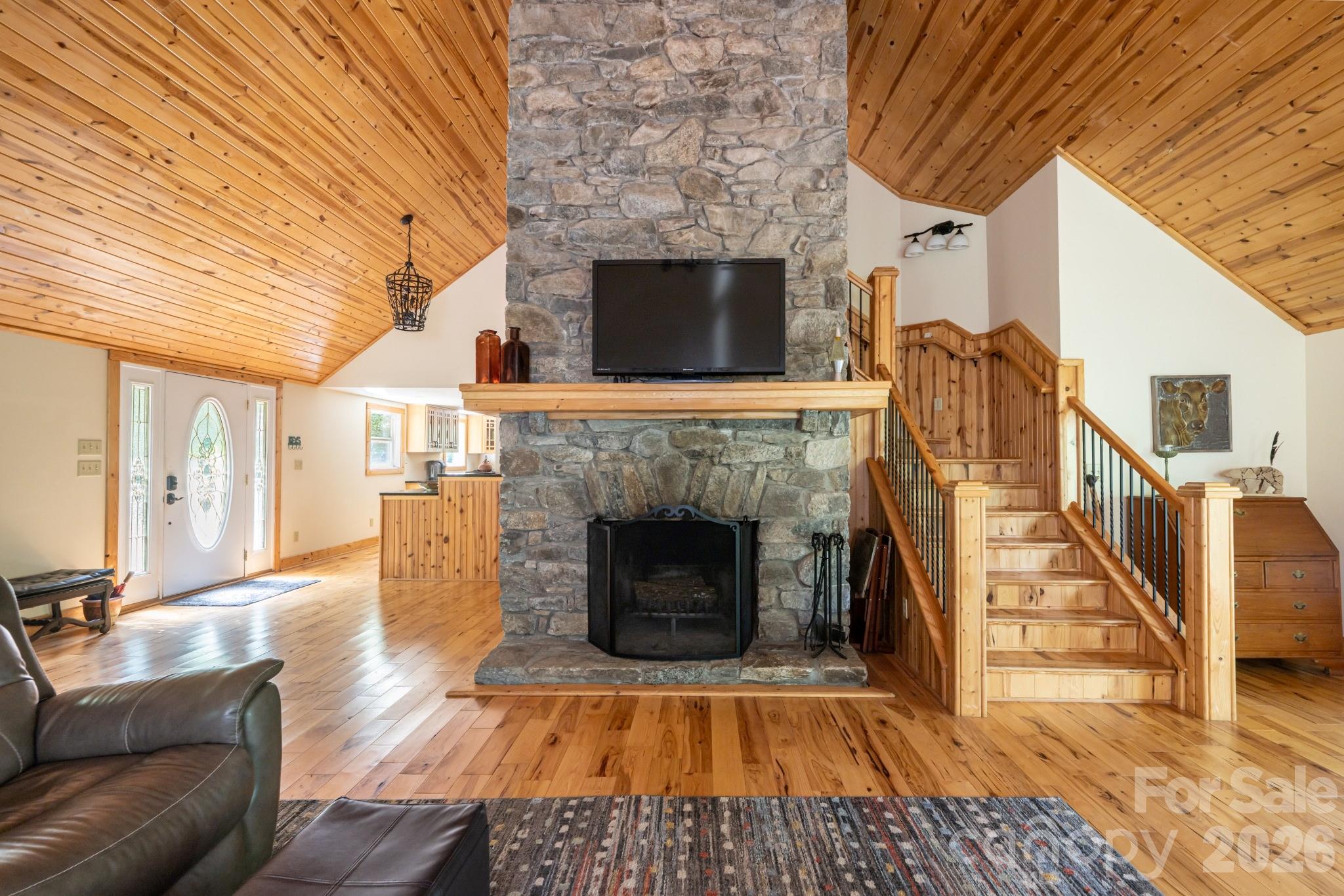 219 Echo Mountain View Road — Fairview