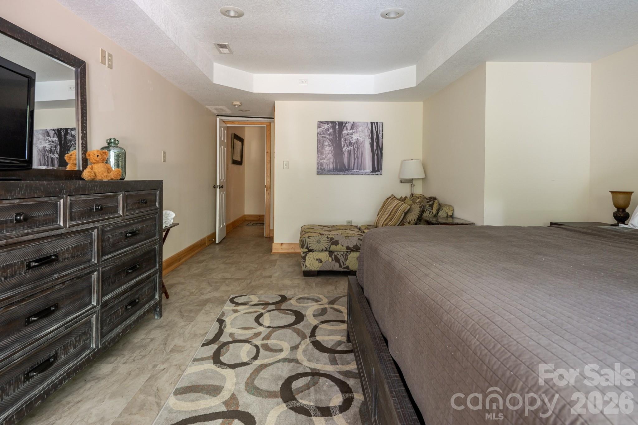 219 Echo Mountain View Road — Fairview