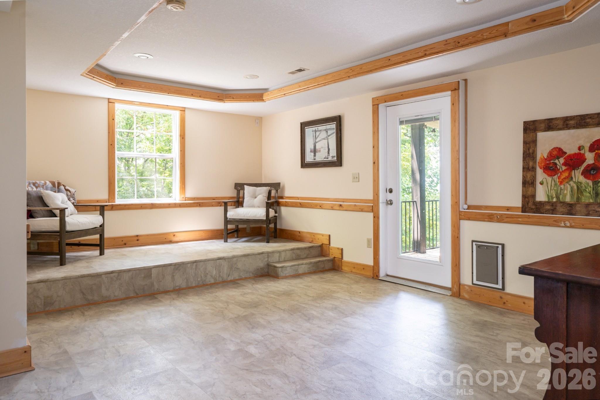 219 Echo Mountain View Road — Fairview