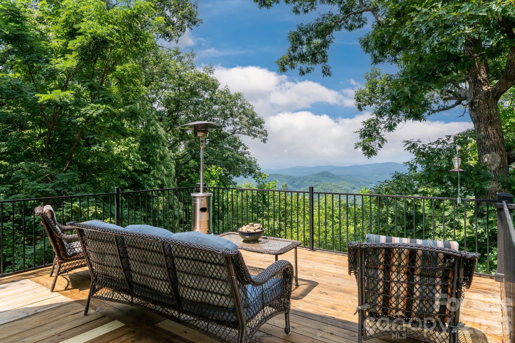 219 Echo Mountain View Road — Fairview