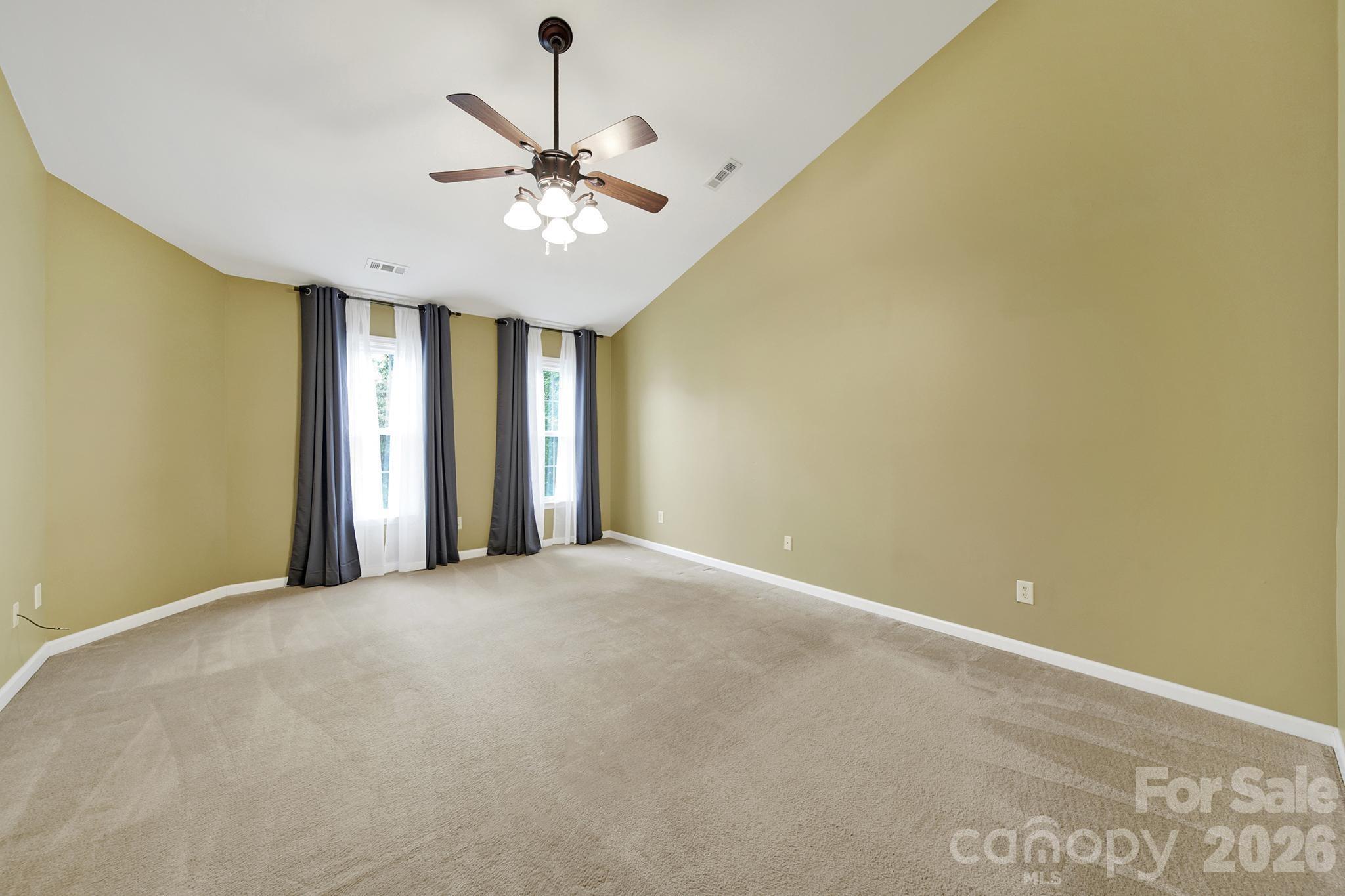 5709 Mallard Grove Road — Charlotte