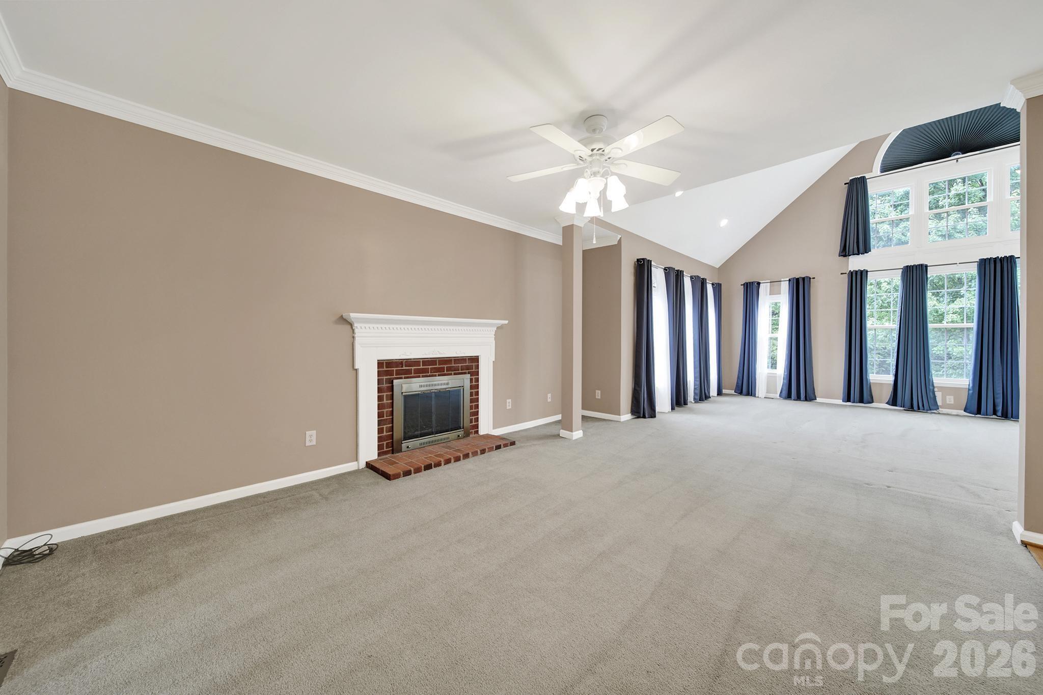 5709 Mallard Grove Road — Charlotte
