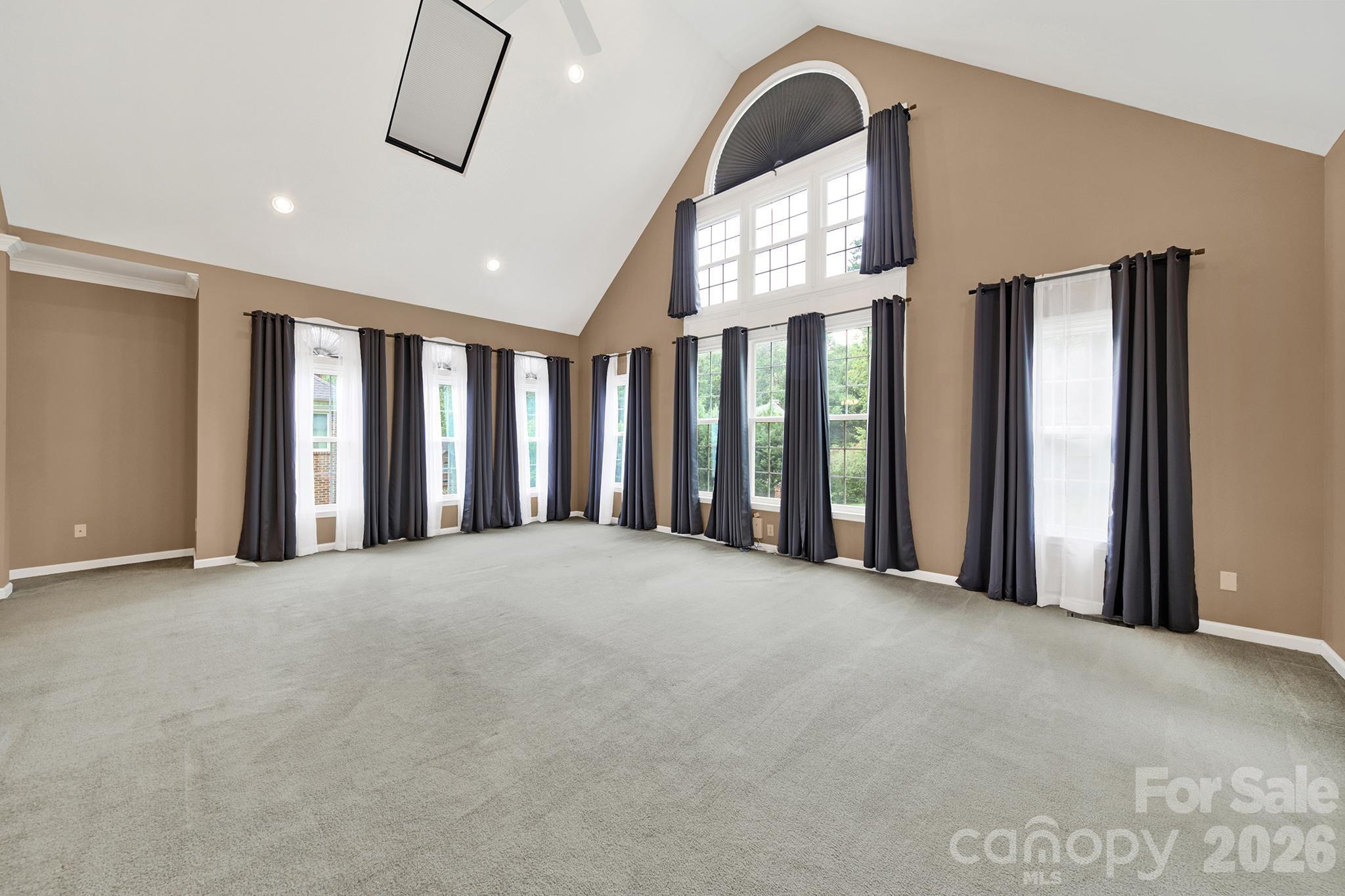 5709 Mallard Grove Road — Charlotte