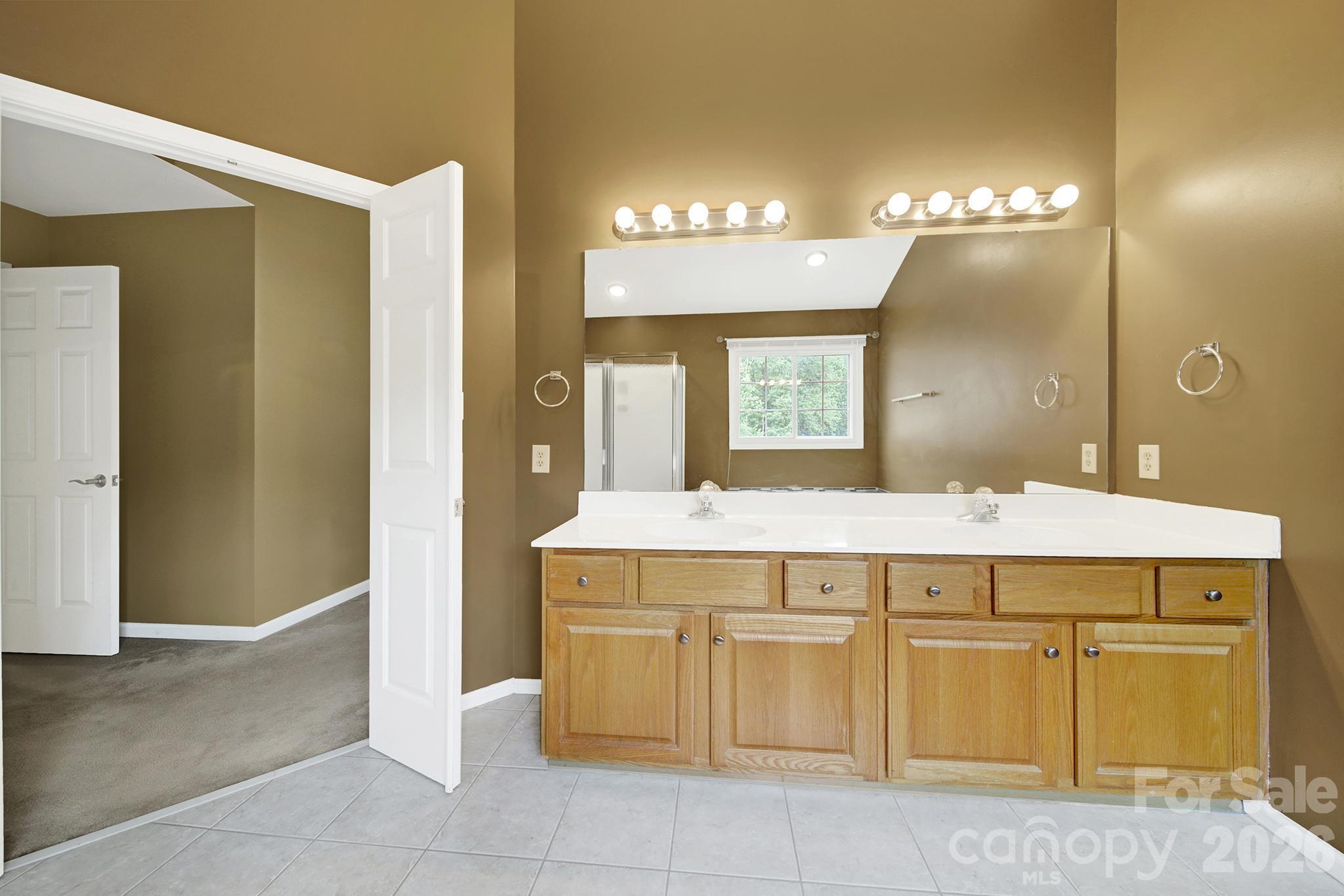 5709 Mallard Grove Road — Charlotte