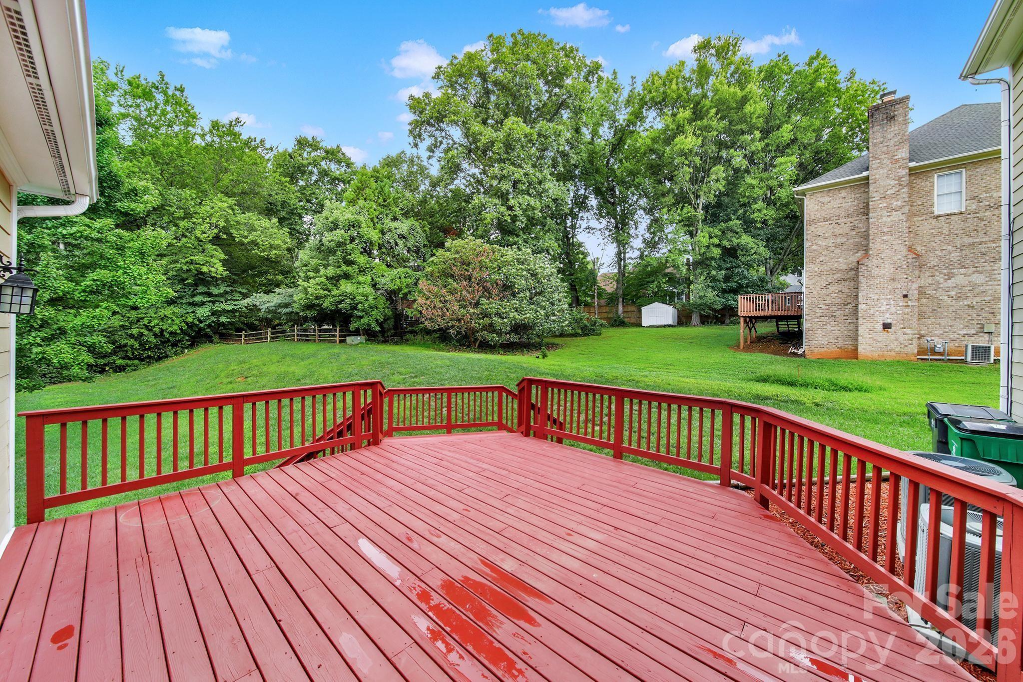 5709 Mallard Grove Road — Charlotte