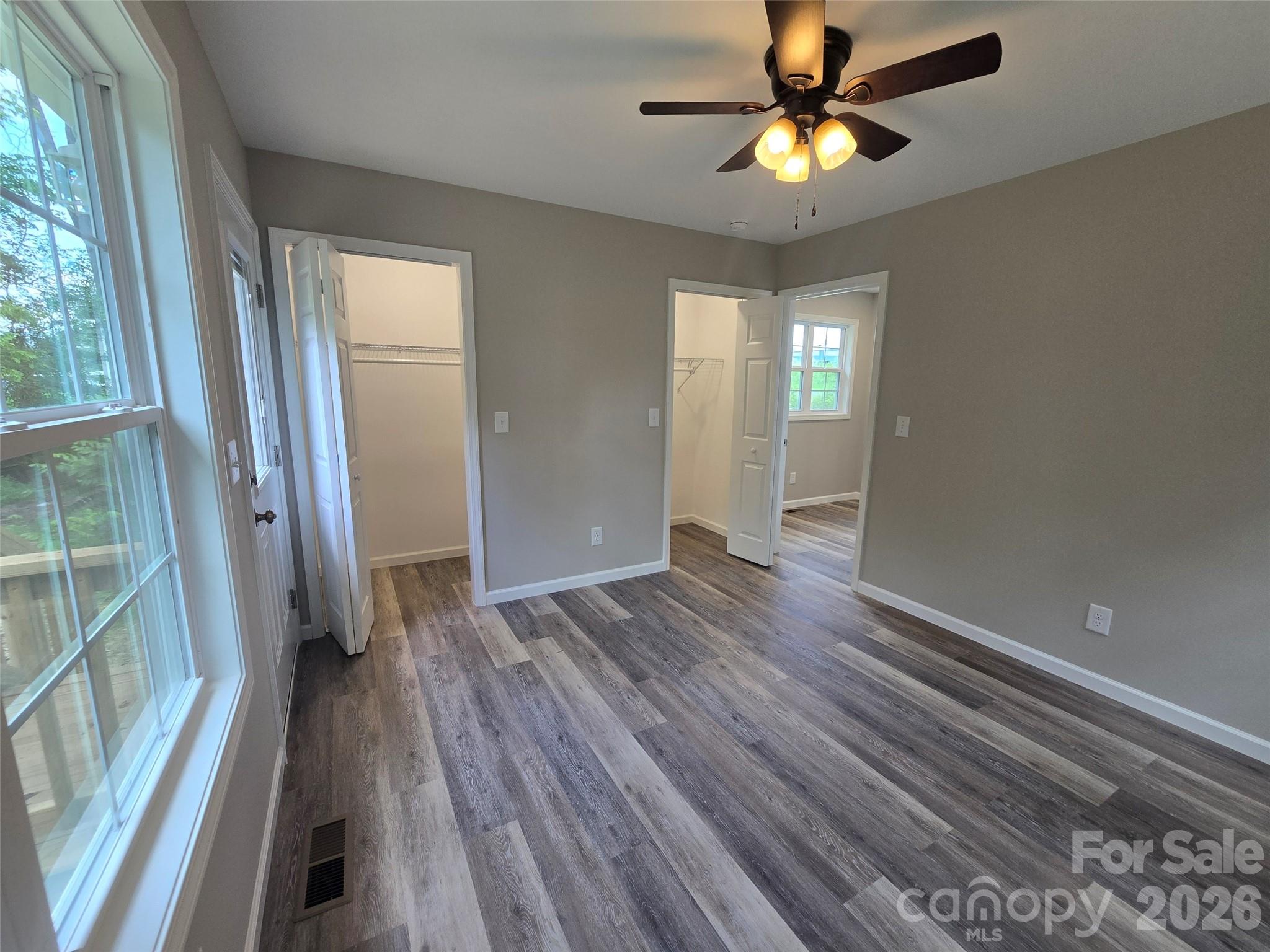 619 Railroad Avenue — Troy