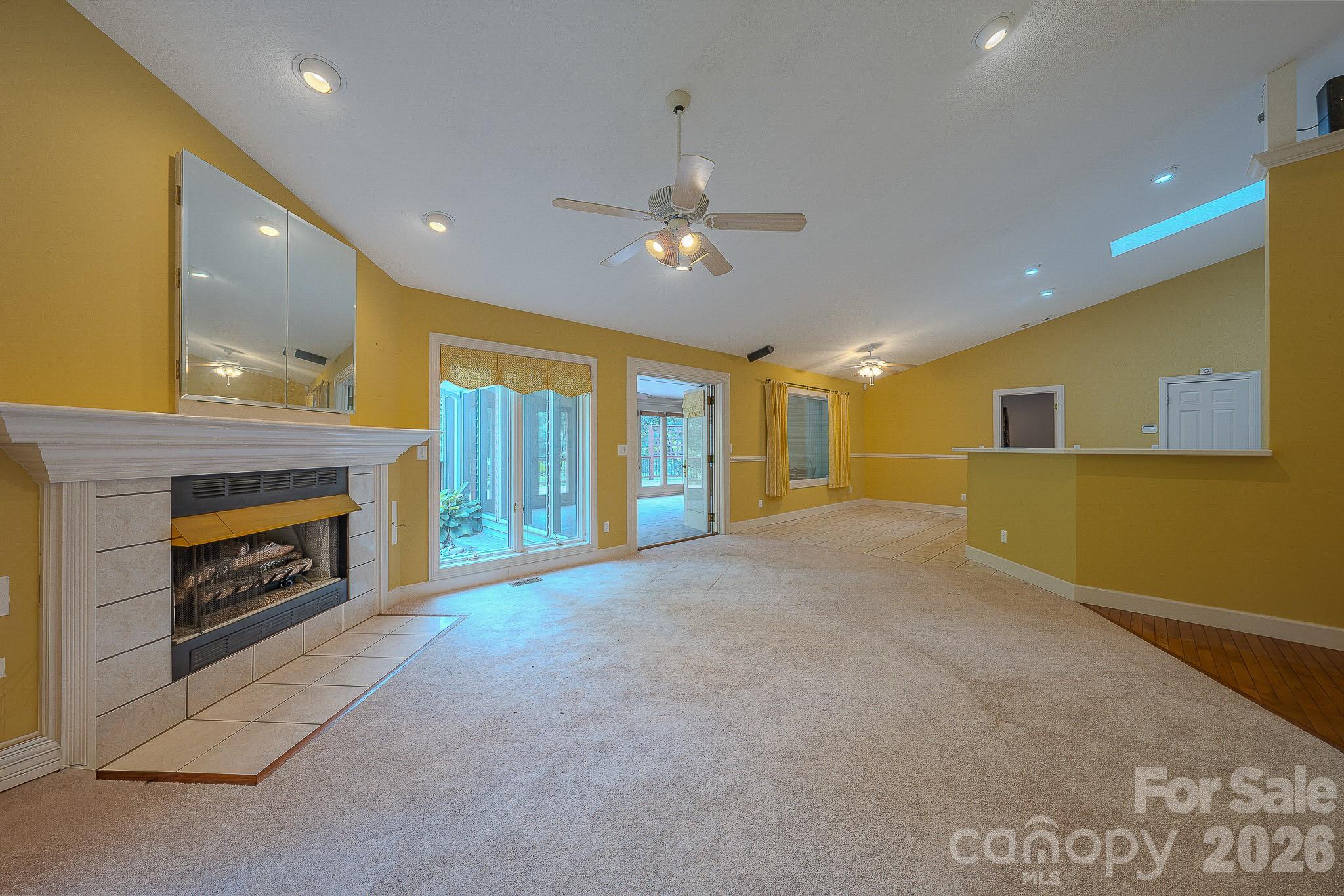 5 Kari Circle — Candler