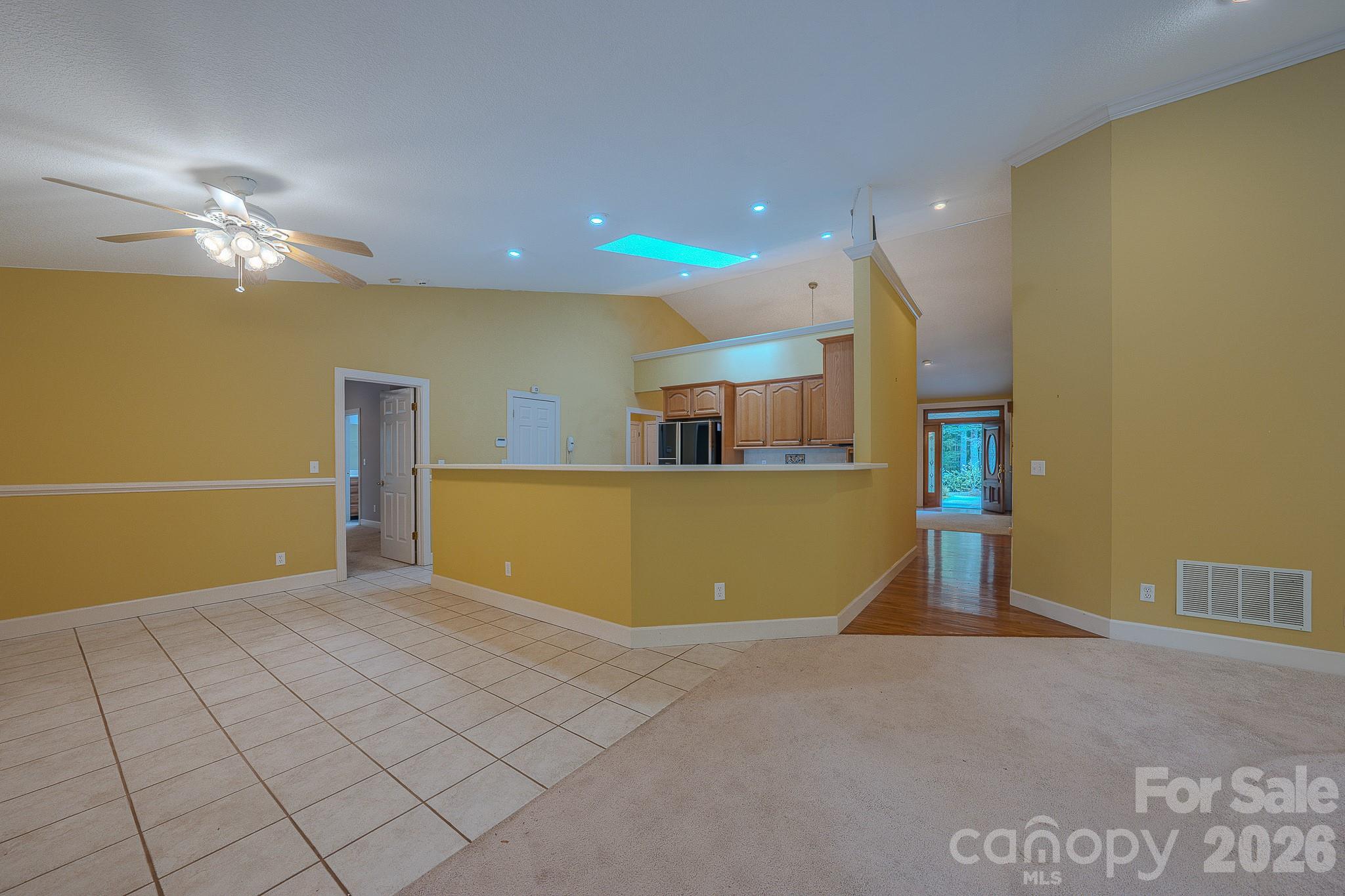 5 Kari Circle — Candler