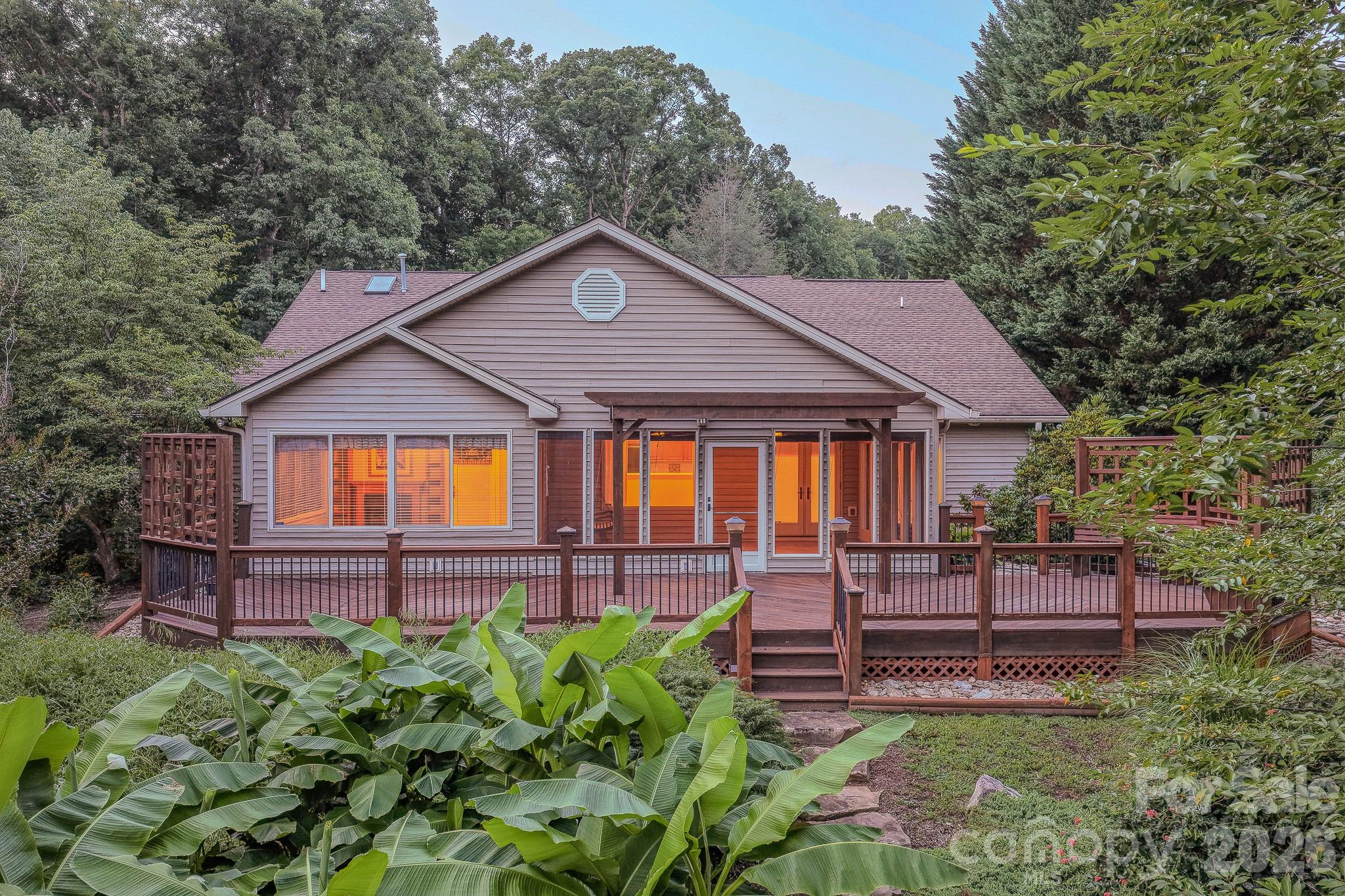 5 Kari Circle — Candler