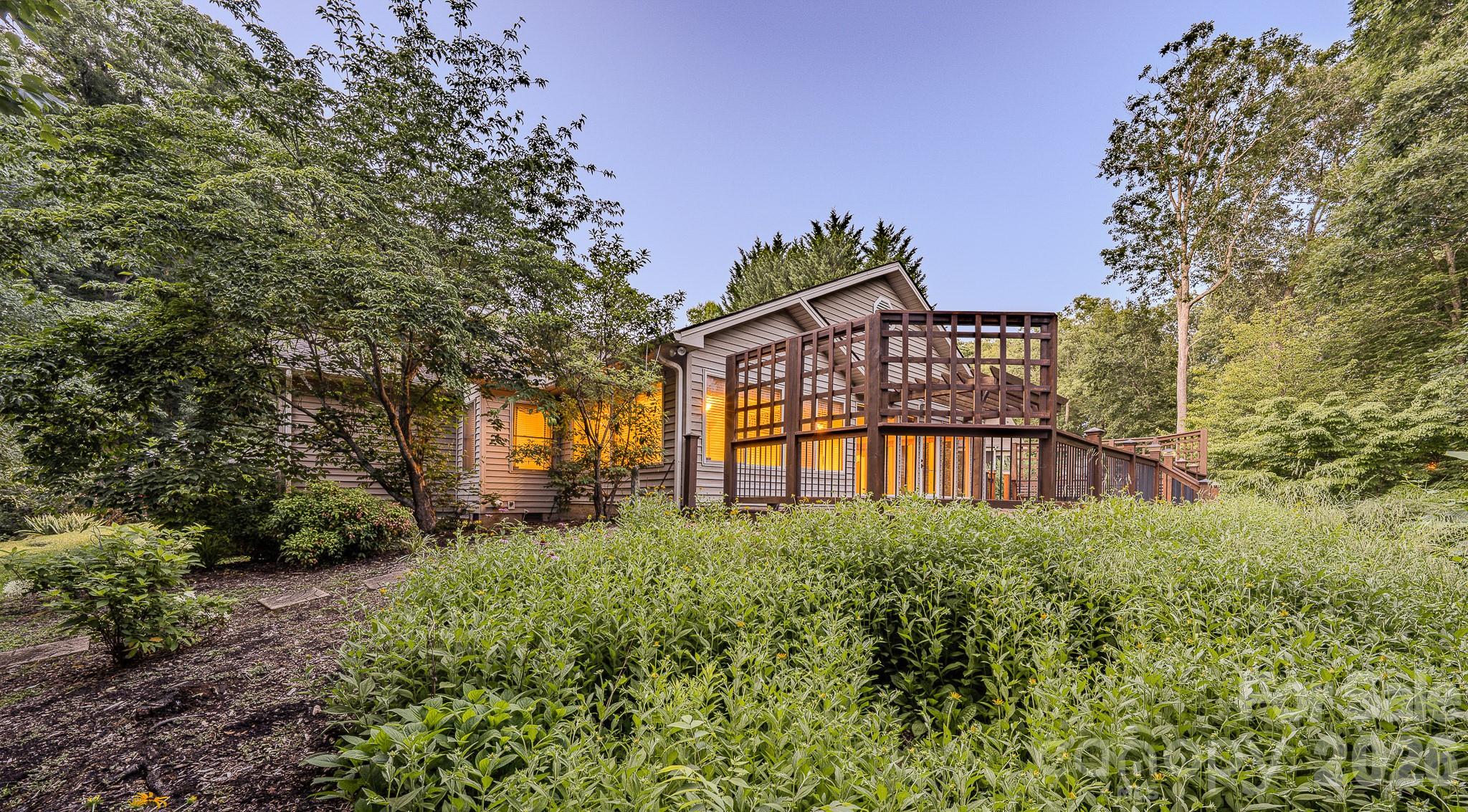 5 Kari Circle — Candler