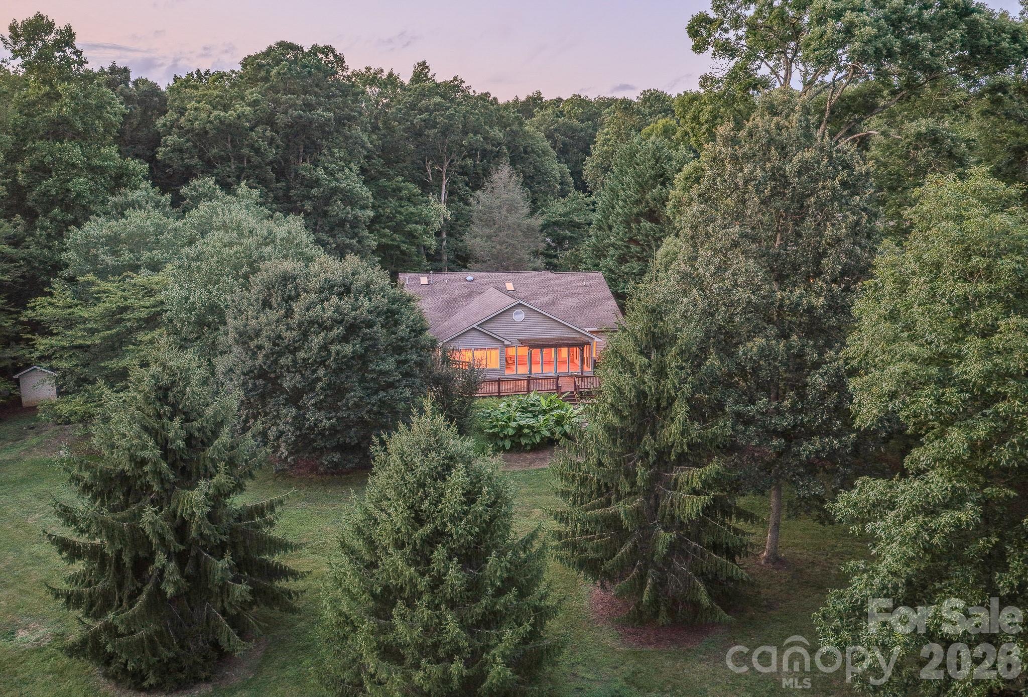 5 Kari Circle — Candler