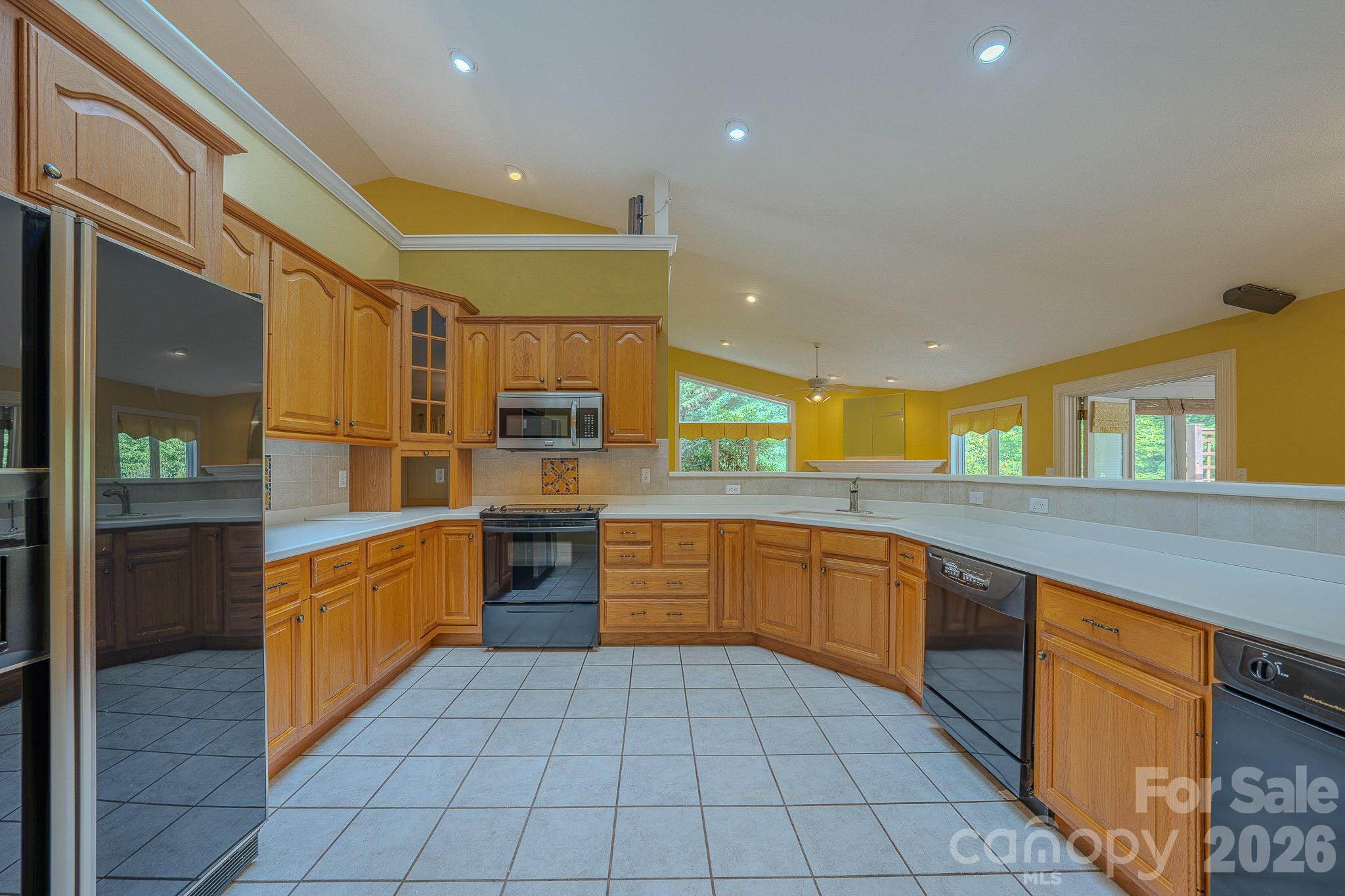 5 Kari Circle — Candler
