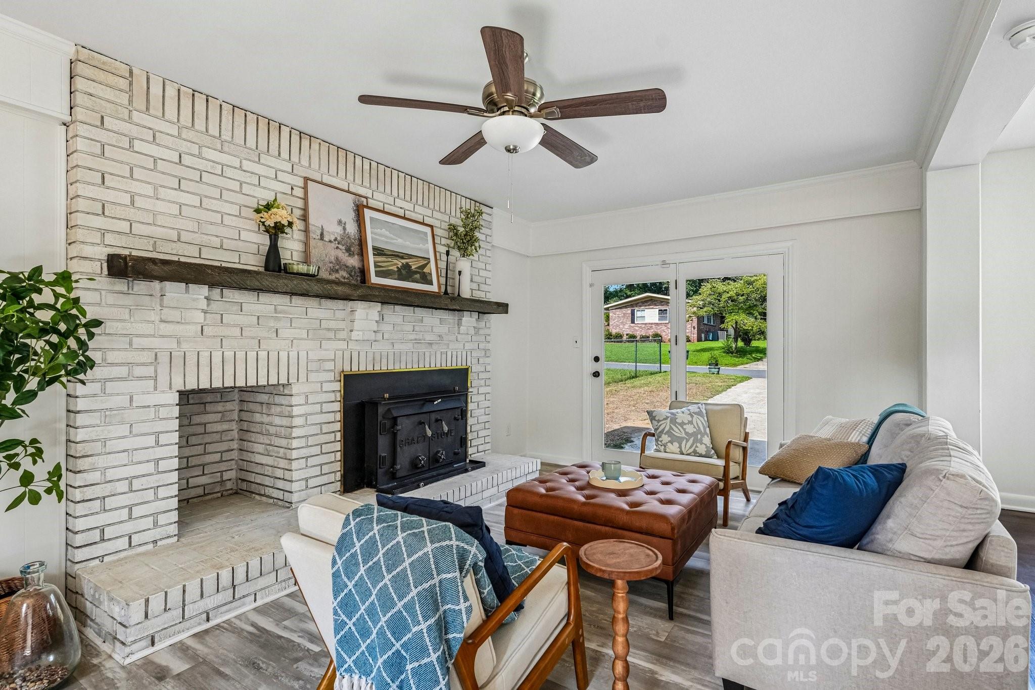 1443 Lynhurst Drive — Gastonia