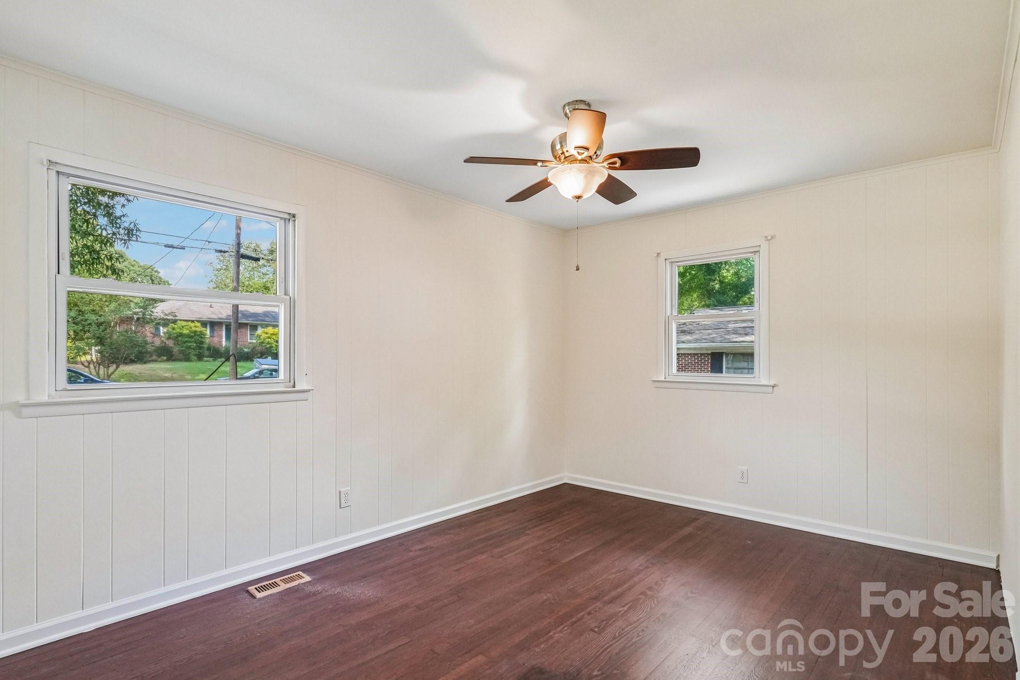1443 Lynhurst Drive — Gastonia