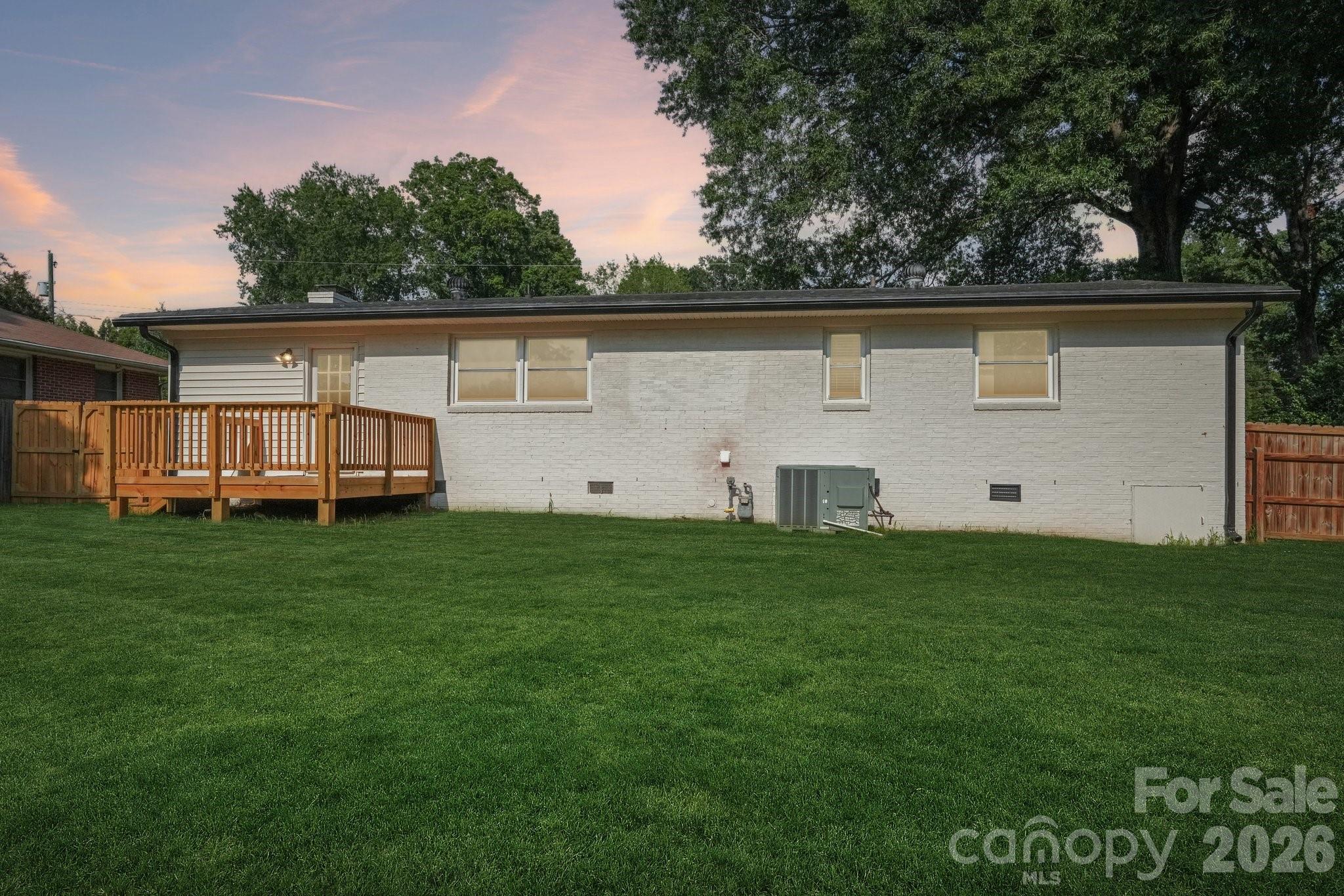 1443 Lynhurst Drive — Gastonia