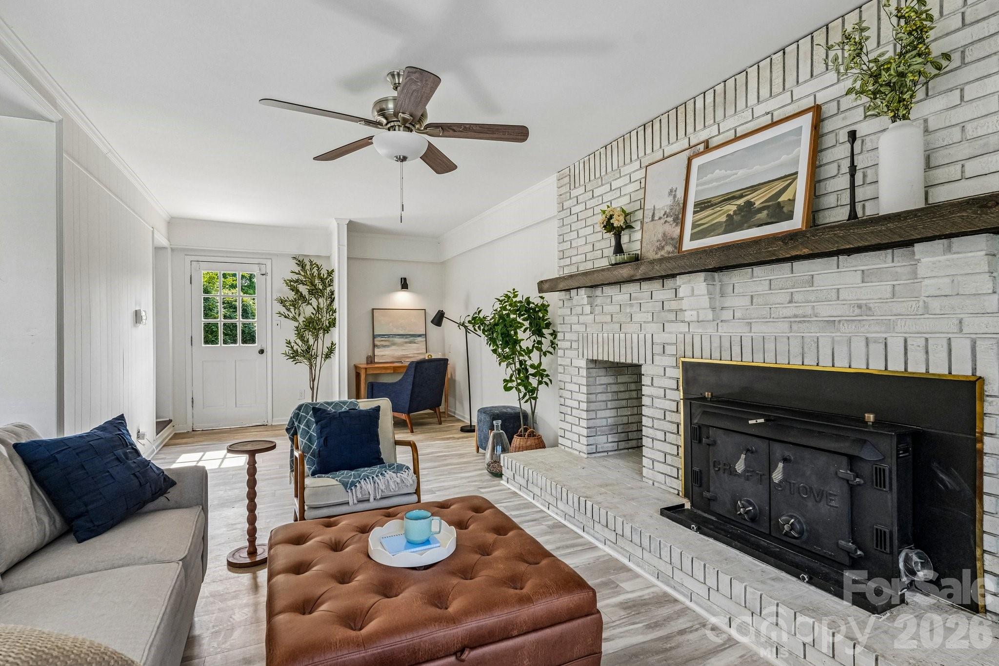 1443 Lynhurst Drive — Gastonia