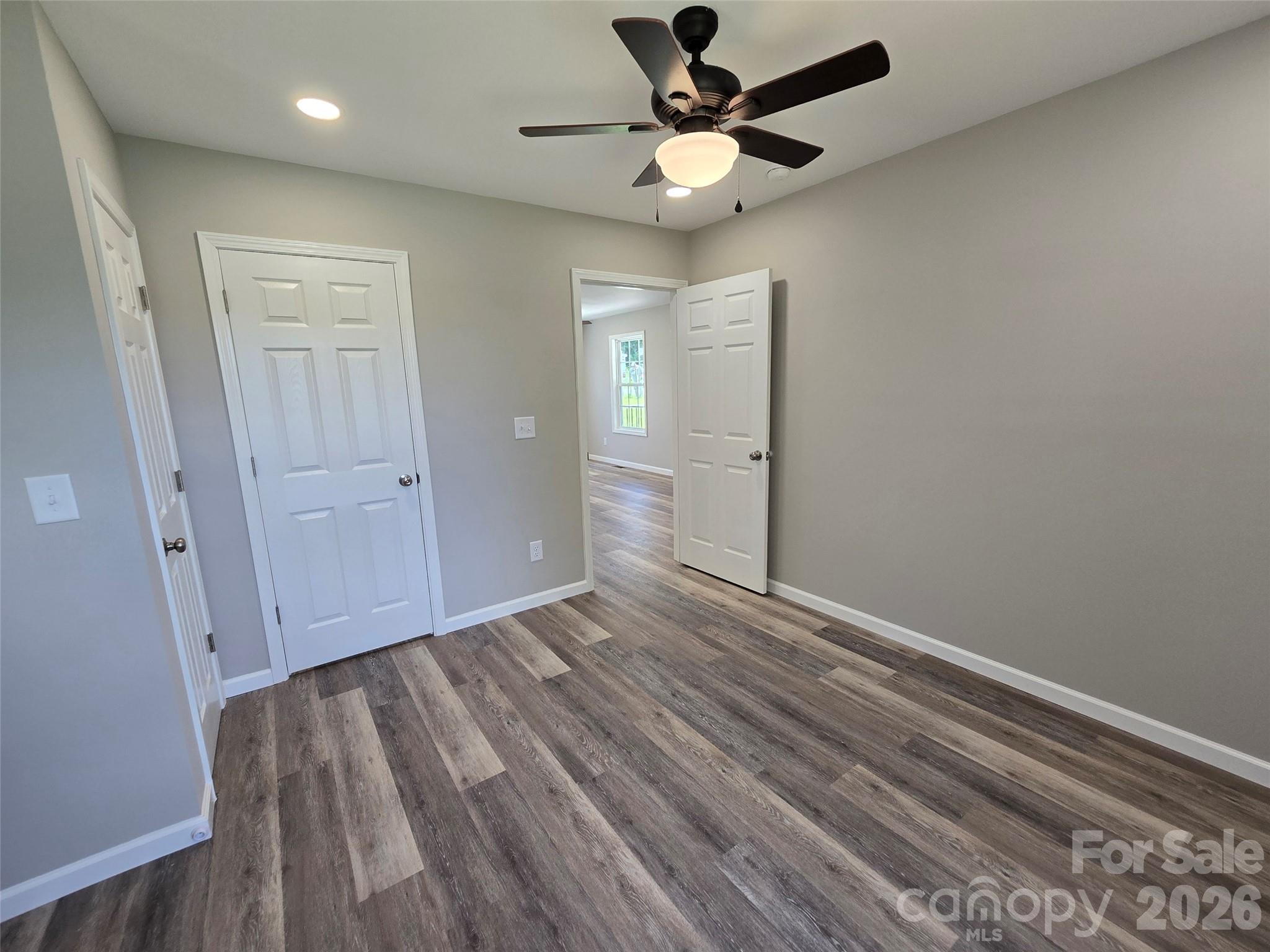 202 W Roswell Street — Troy