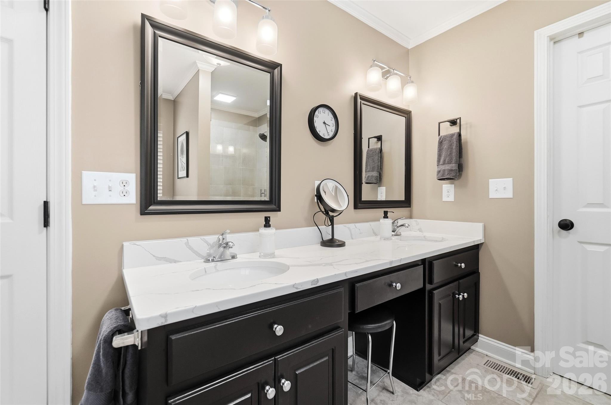 7627 Maple Bluff Lane — Concord