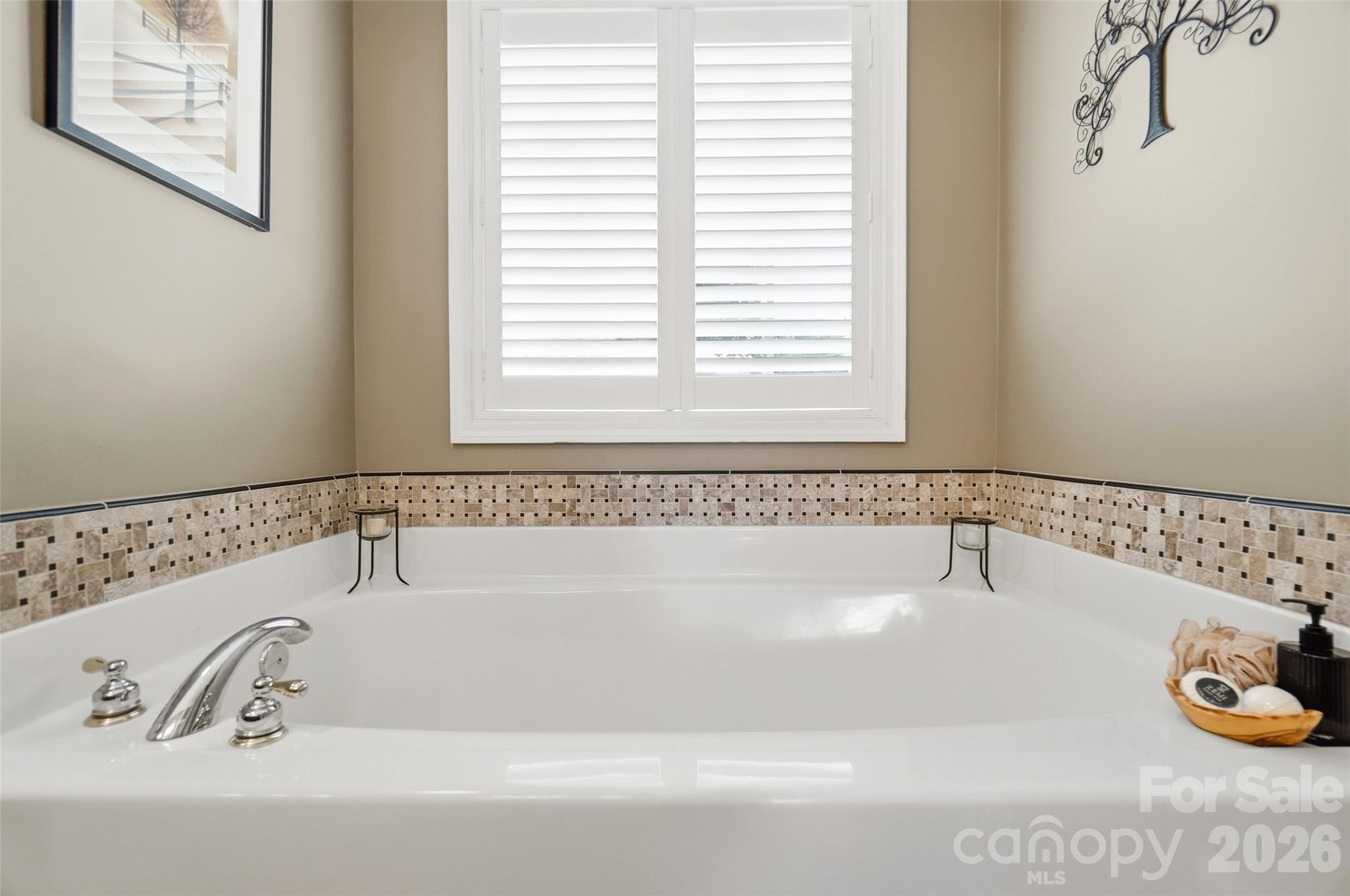7627 Maple Bluff Lane — Concord