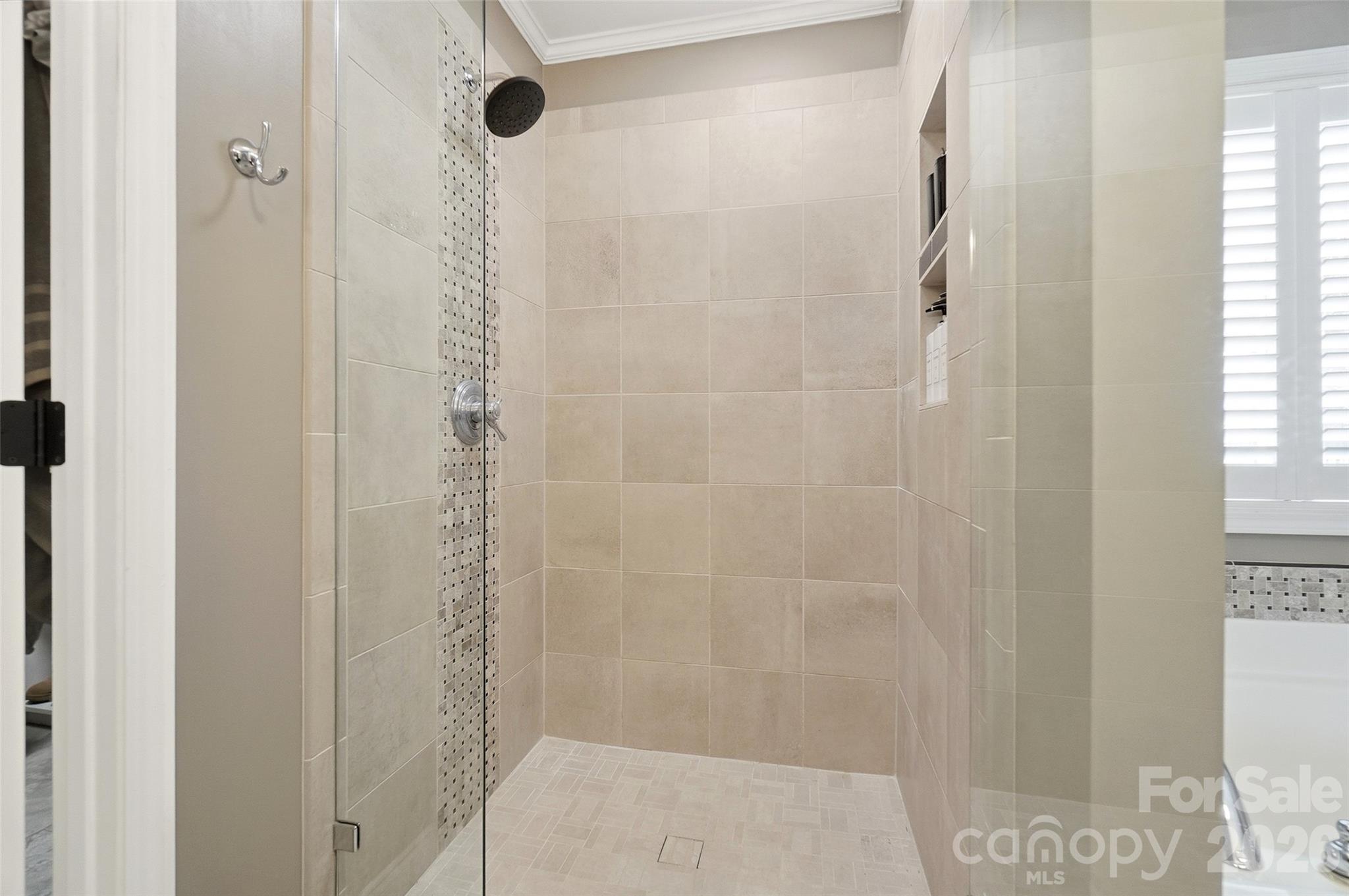7627 Maple Bluff Lane — Concord