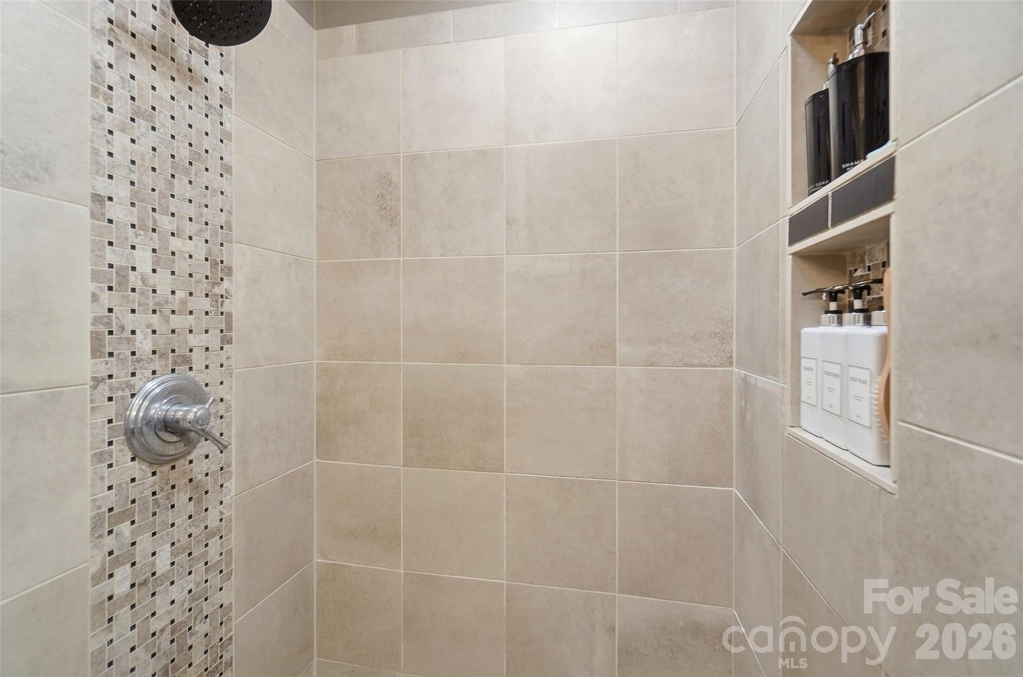 7627 Maple Bluff Lane — Concord