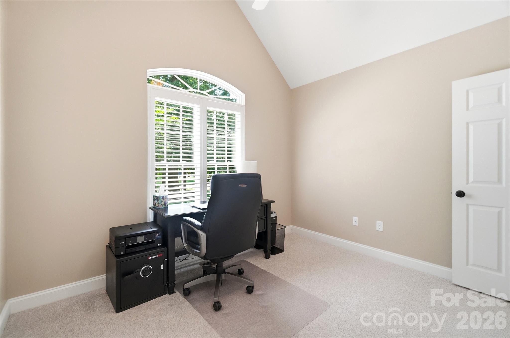 7627 Maple Bluff Lane — Concord