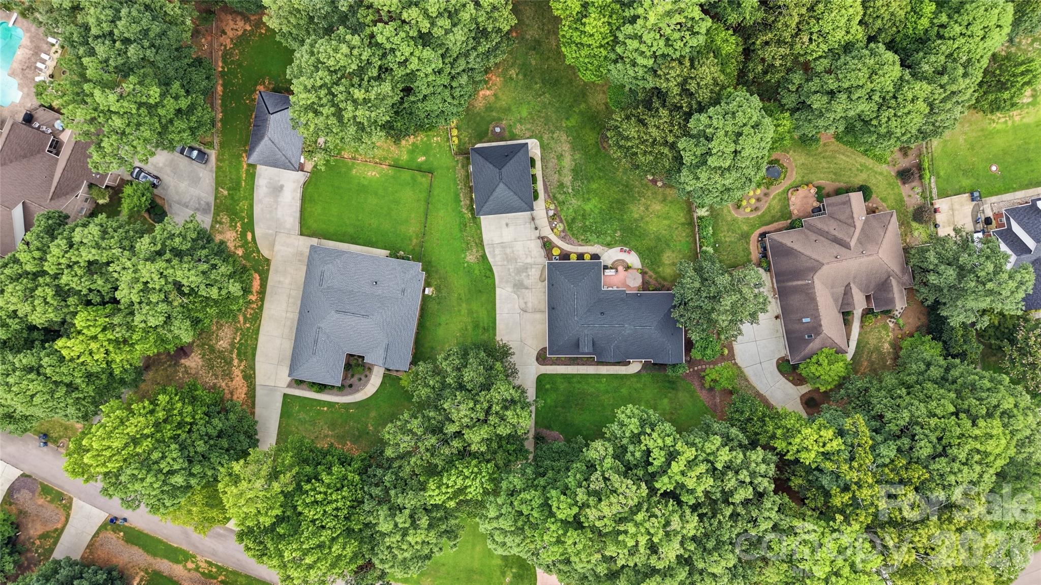 7627 Maple Bluff Lane — Concord