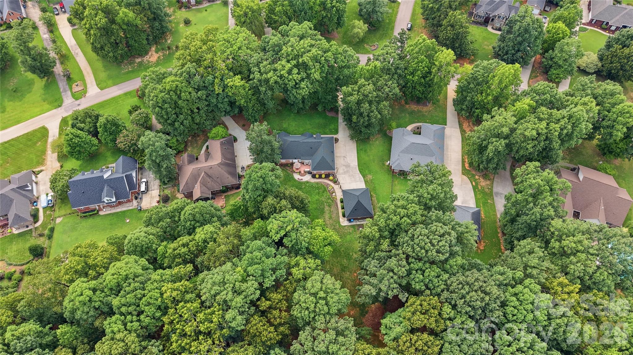 7627 Maple Bluff Lane — Concord