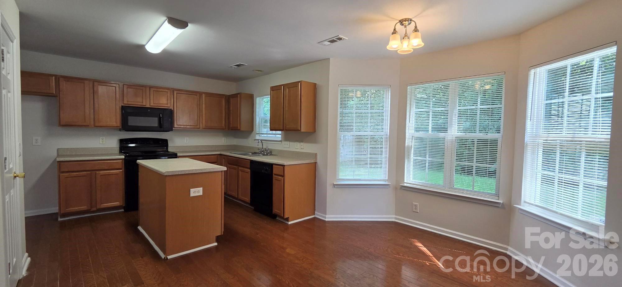 5708 Twin Brook Drive — Charlotte