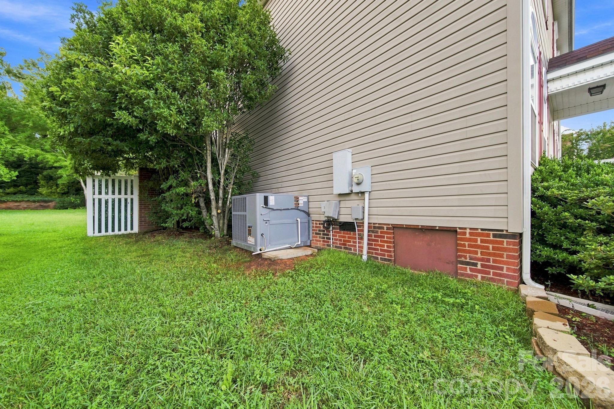 2415 Sweetbriar Lane — Rock Hill