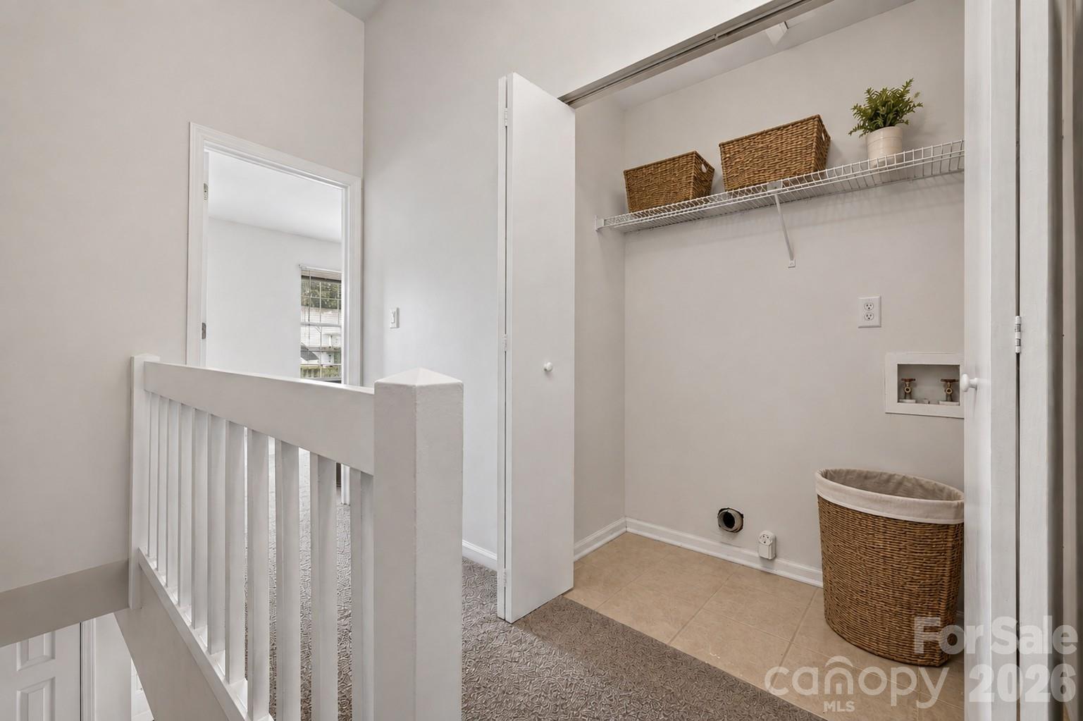6216 Windsor Gate Lane — Charlotte