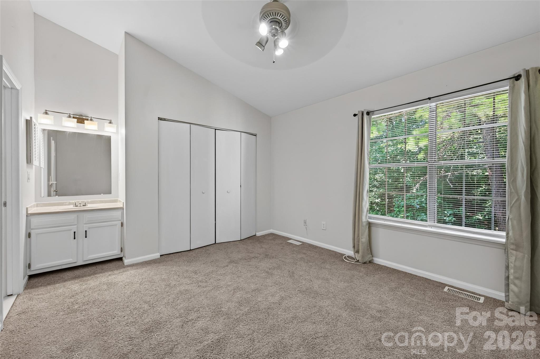 6216 Windsor Gate Lane — Charlotte