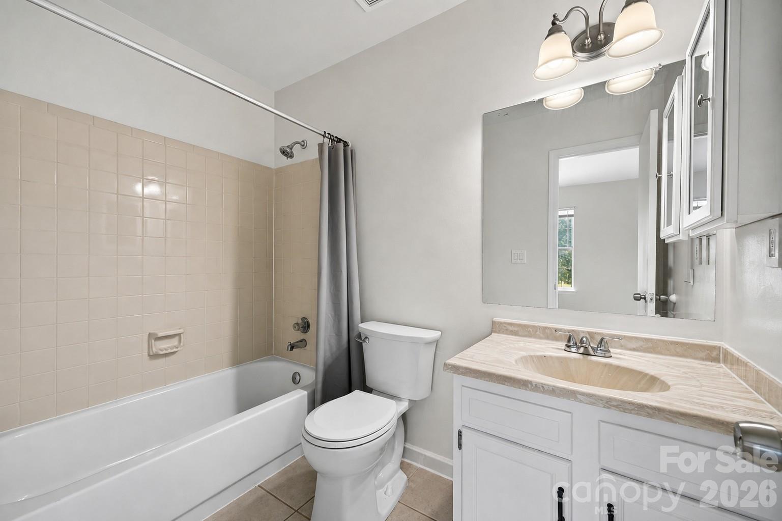6216 Windsor Gate Lane — Charlotte