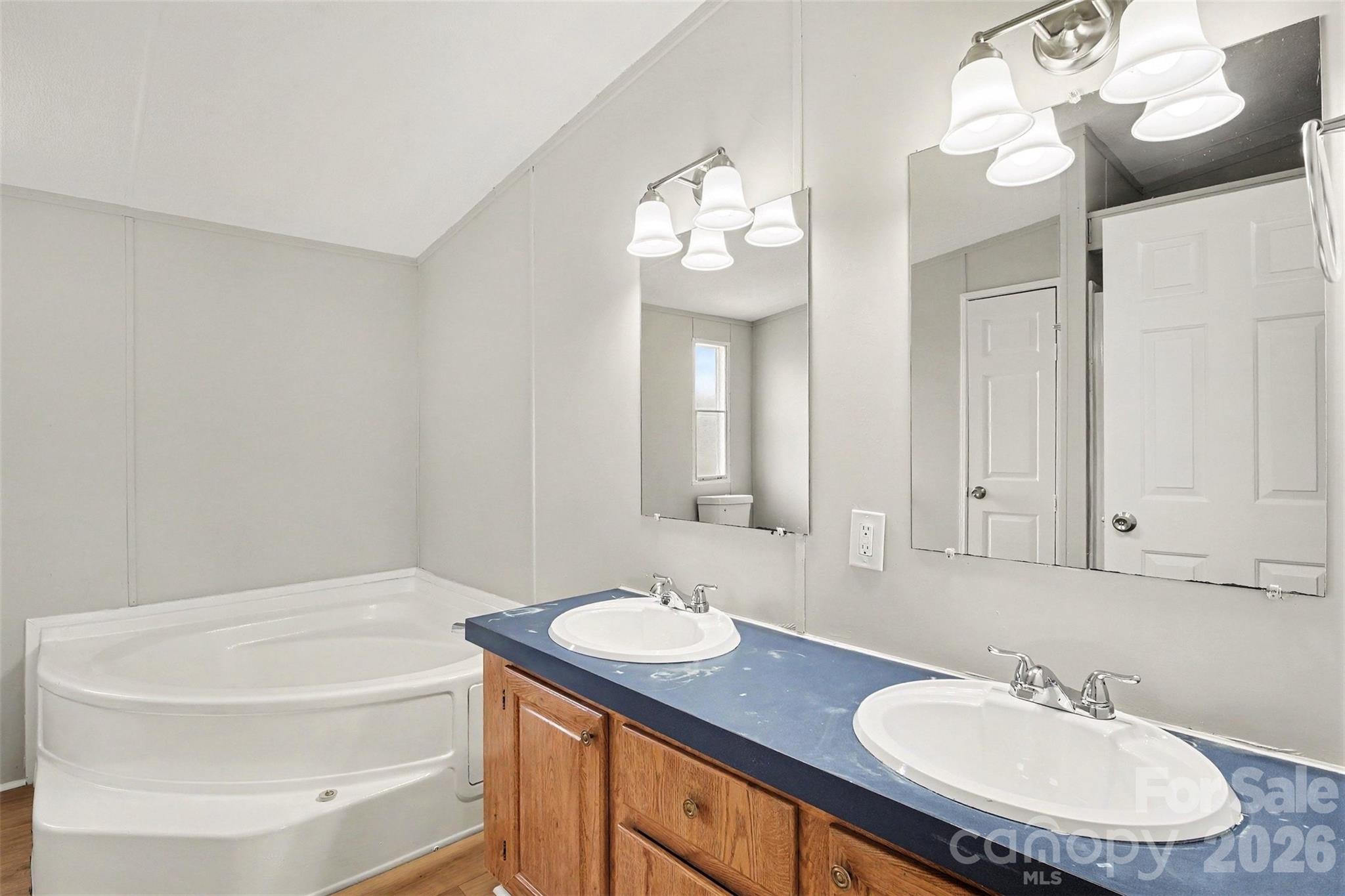 2721 New Salem Road — Monroe