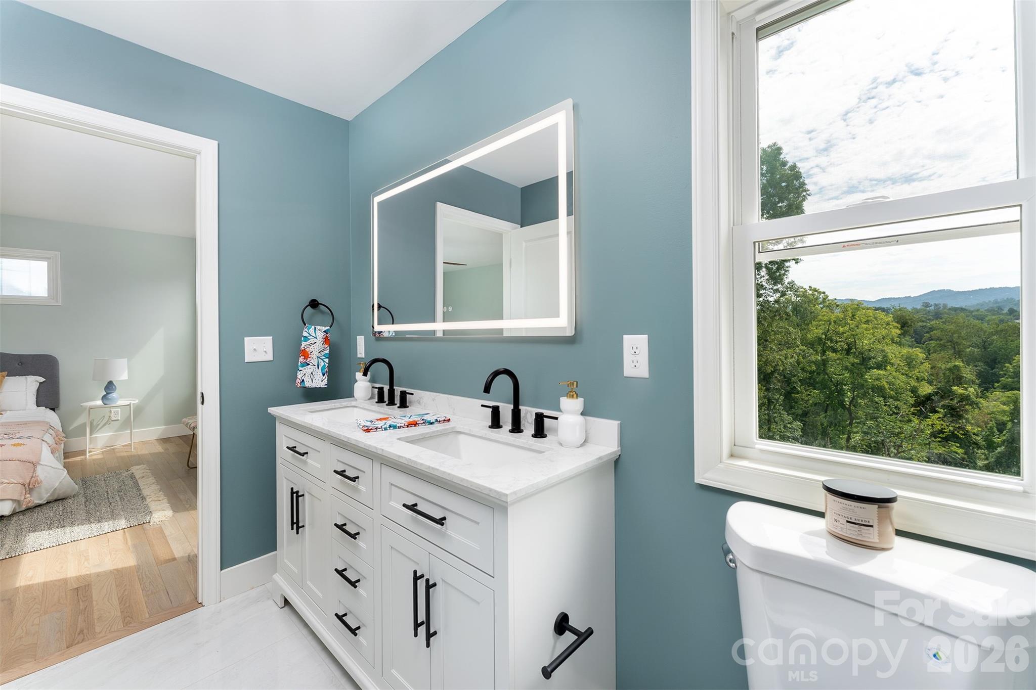 12 Crestfield Avenue — Asheville